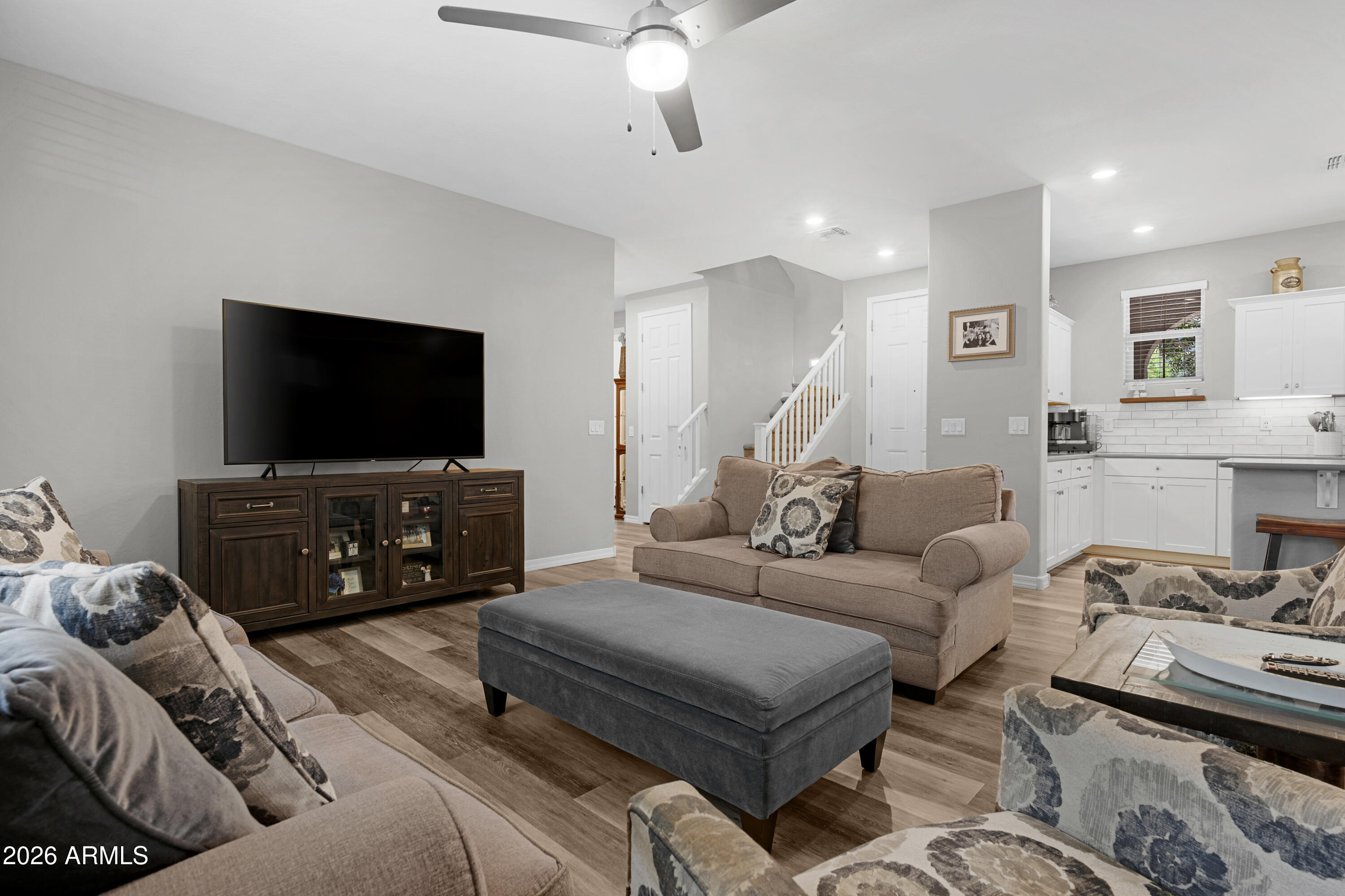 ARIZONA AVENUE AND QUEEN CREEK ROAD - Residential