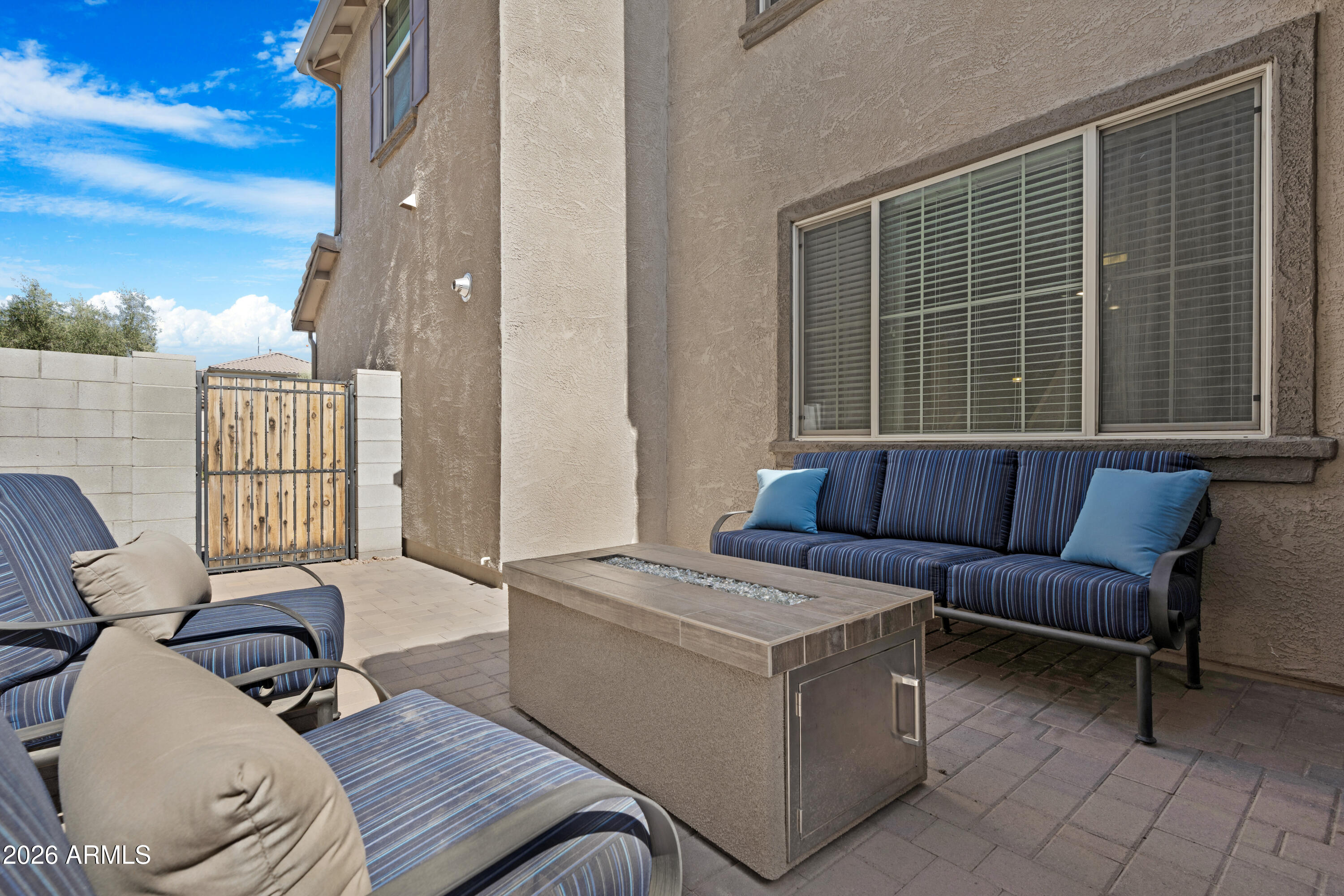 ARIZONA AVENUE AND QUEEN CREEK ROAD - Residential