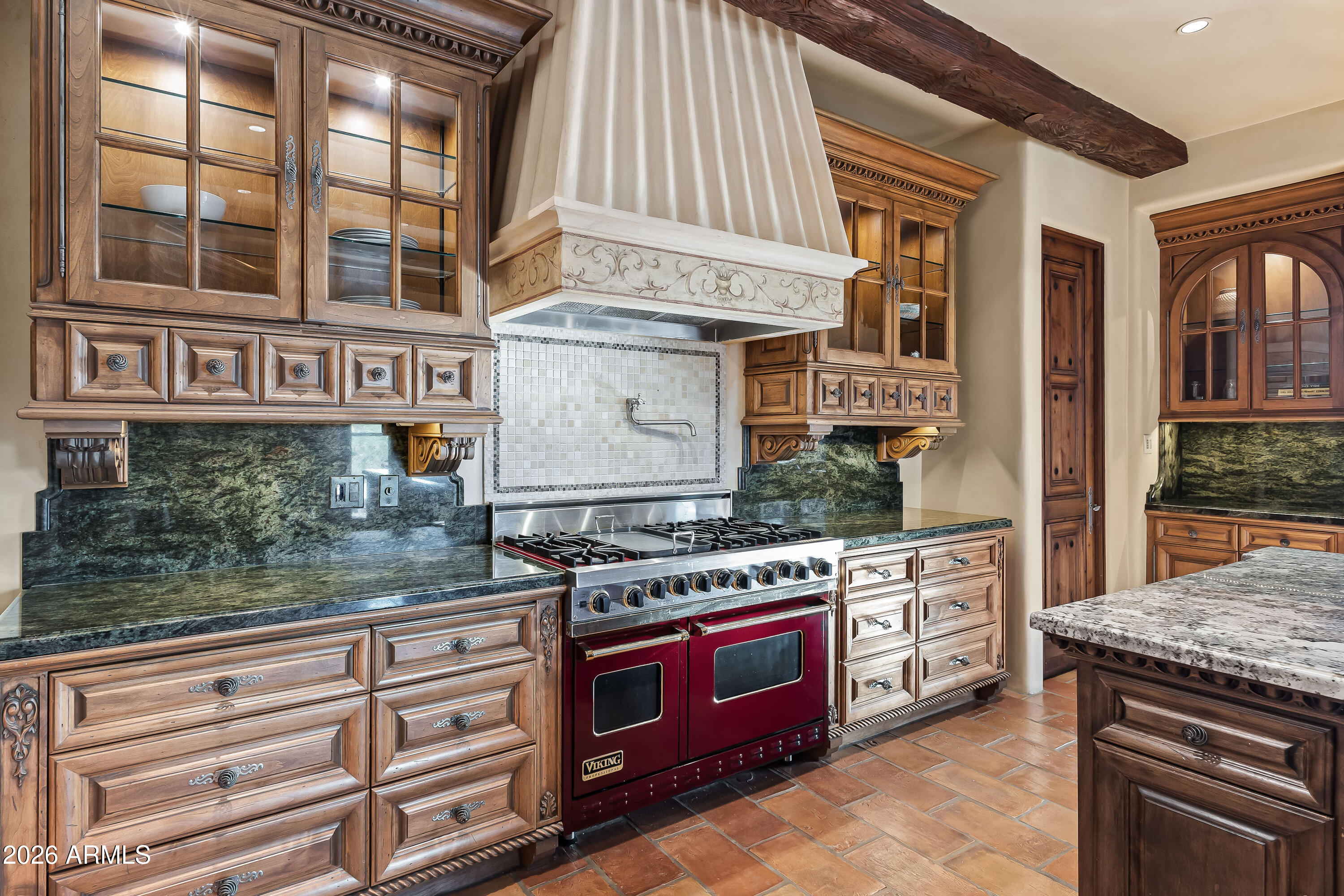 ARROYO HEIGHTS - Residential