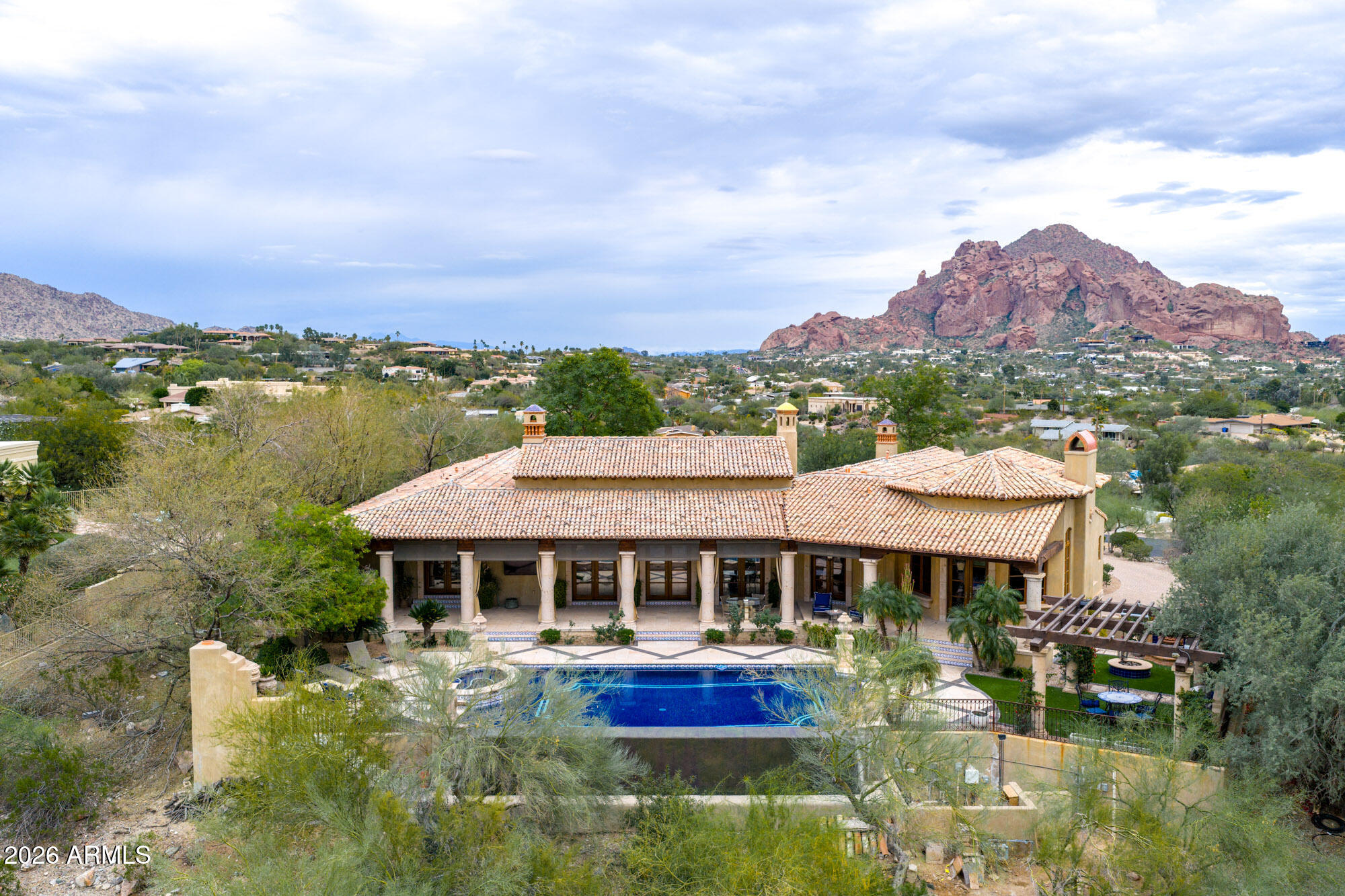 ARROYO HEIGHTS - Residential