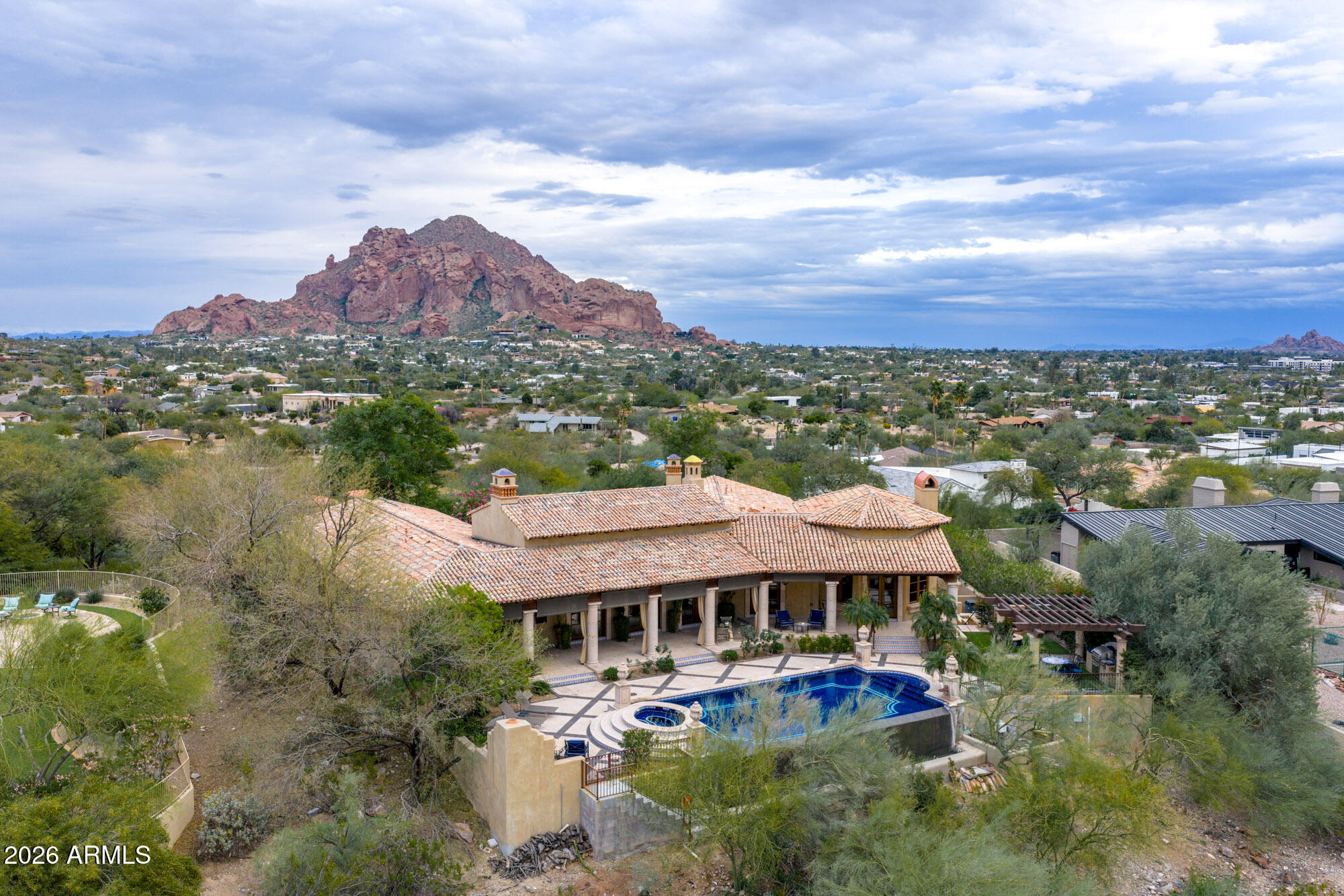 ARROYO HEIGHTS - Residential