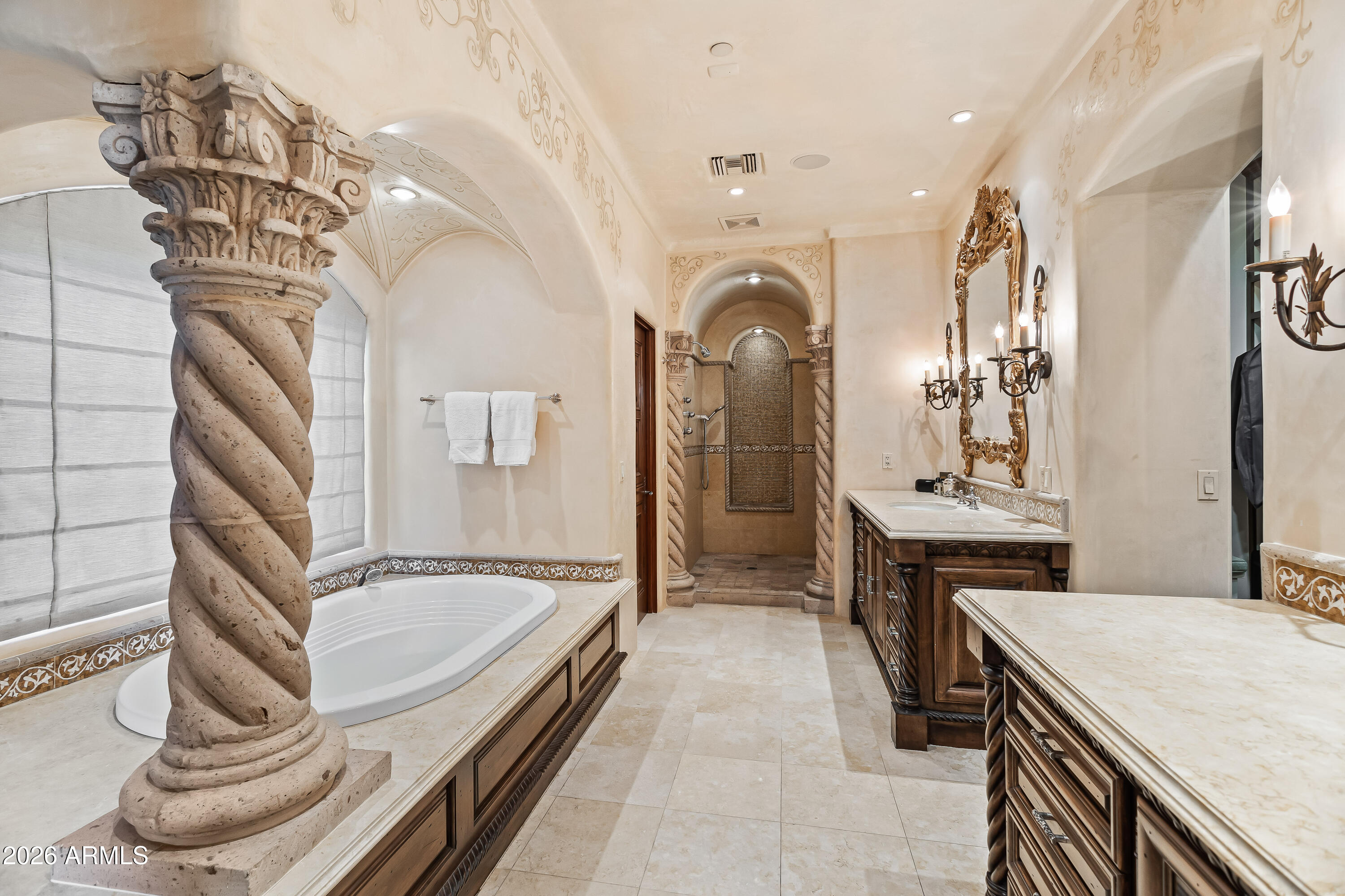 ARROYO HEIGHTS - Residential