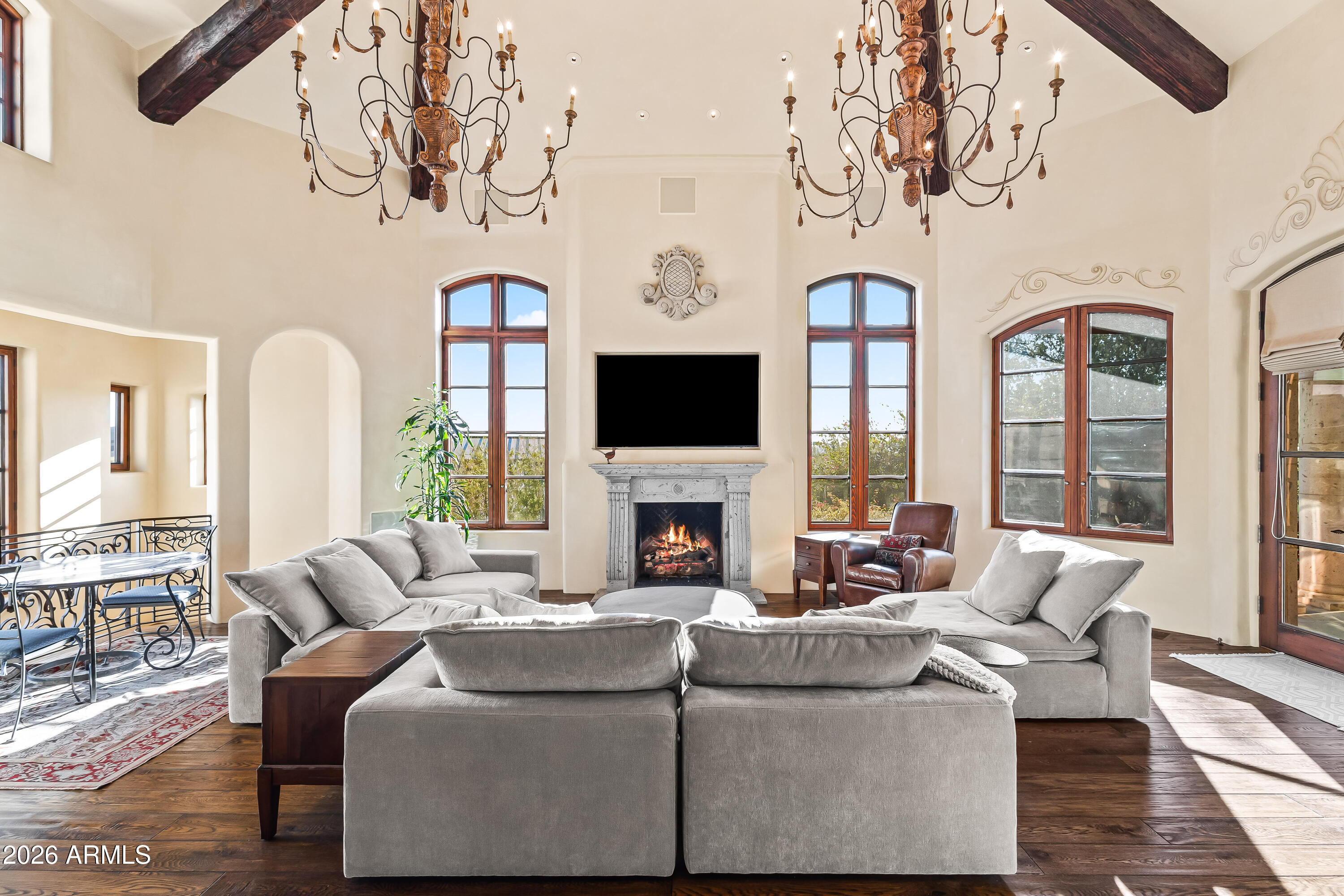 ARROYO HEIGHTS - Residential