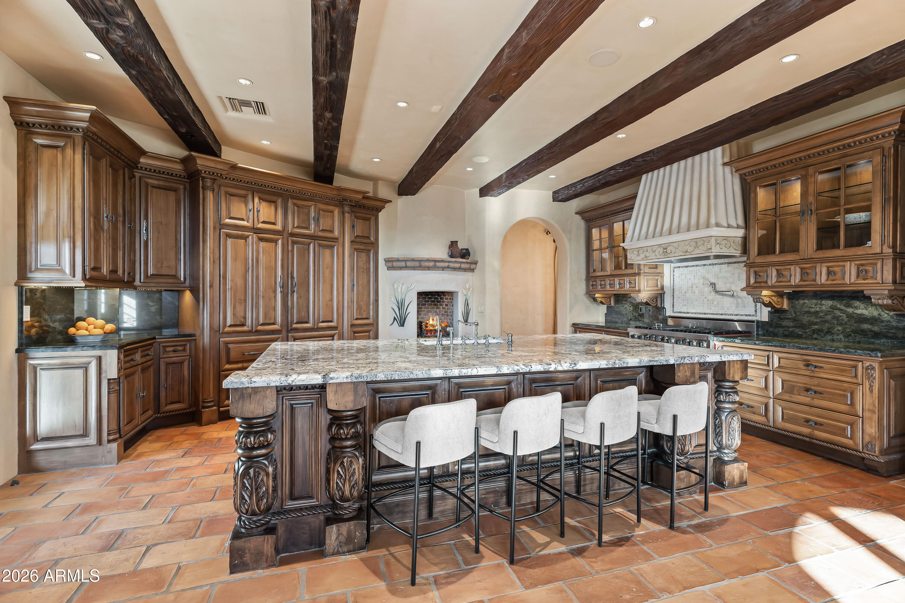 ARROYO HEIGHTS - Residential
