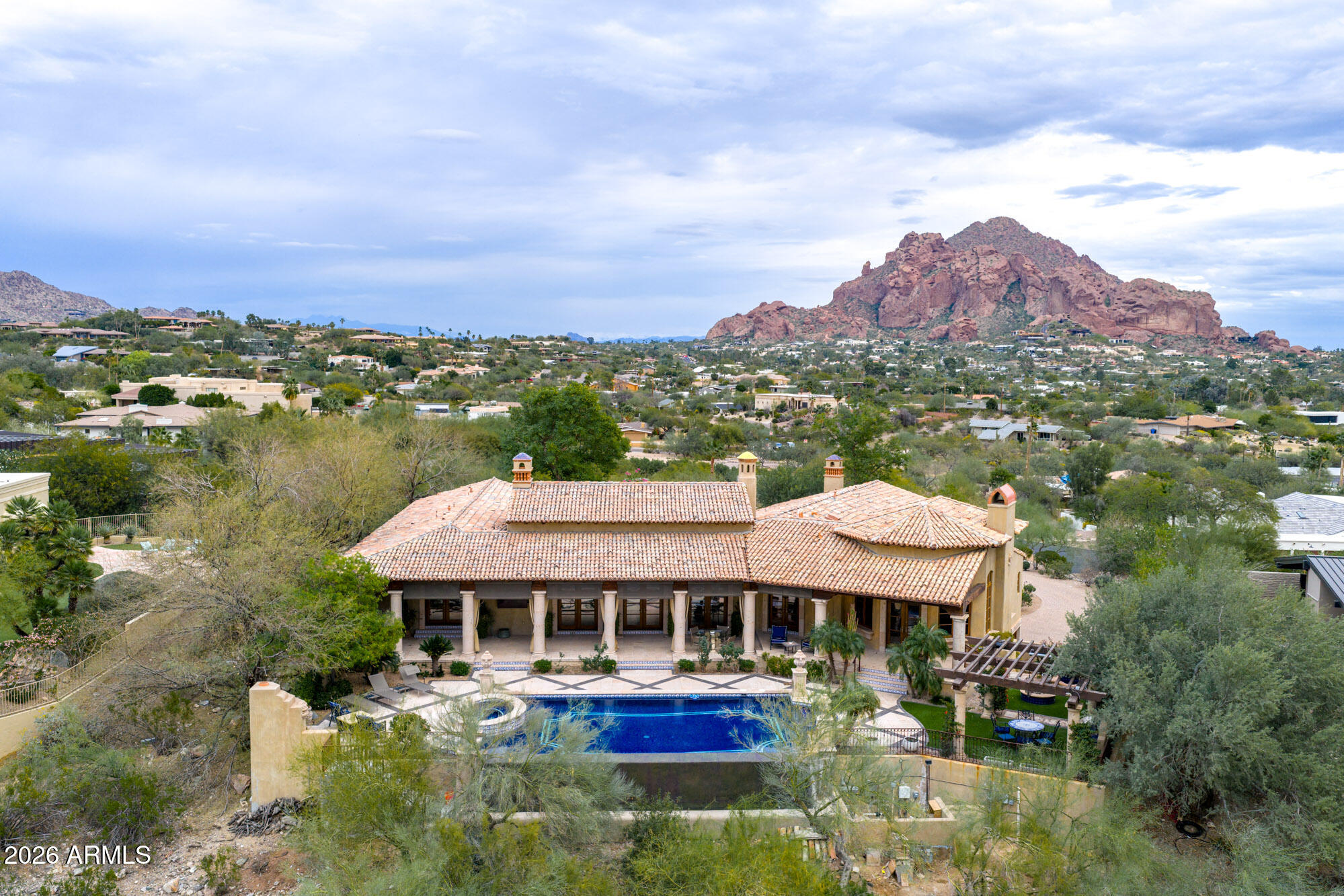 ARROYO HEIGHTS - Residential
