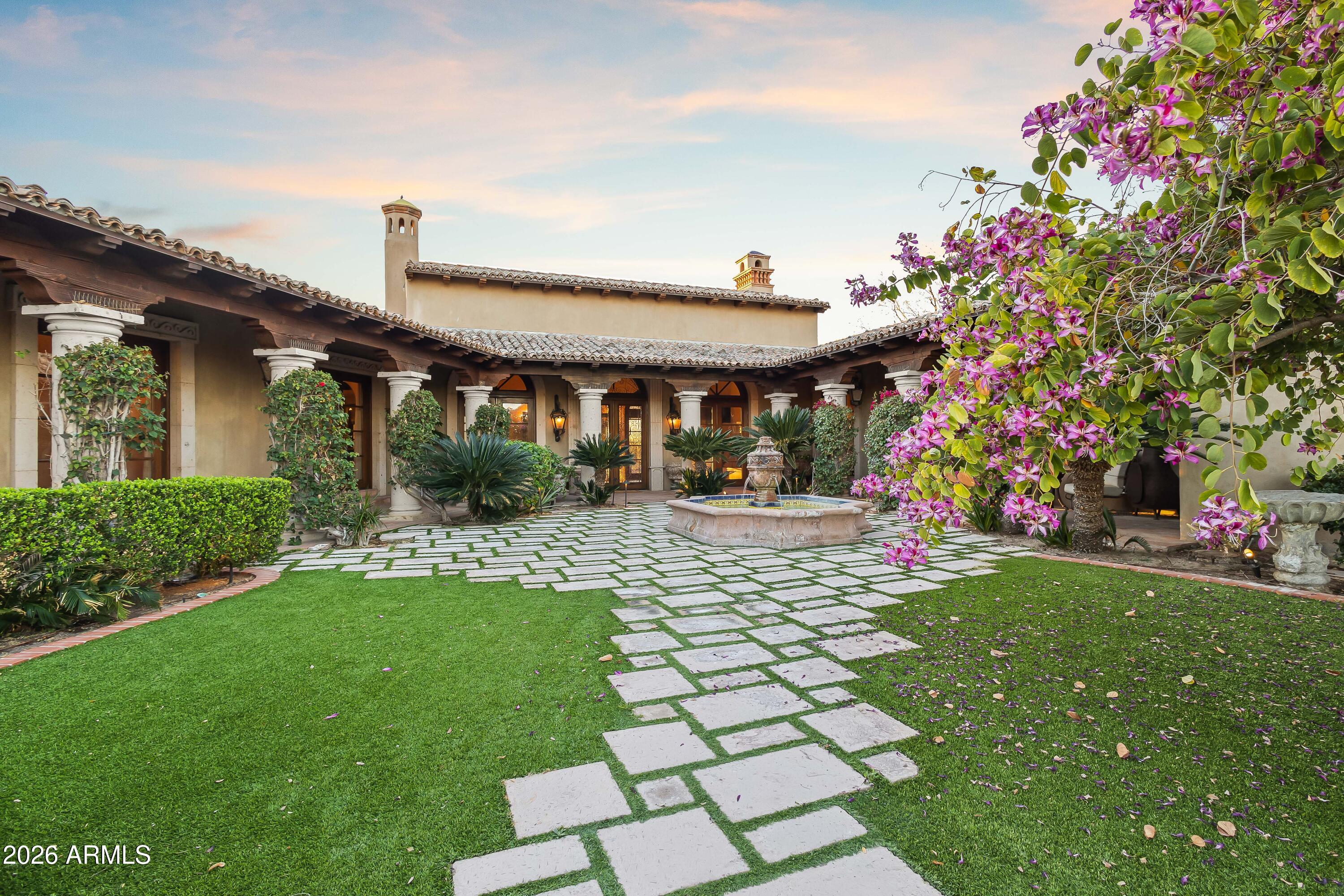 ARROYO HEIGHTS - Residential
