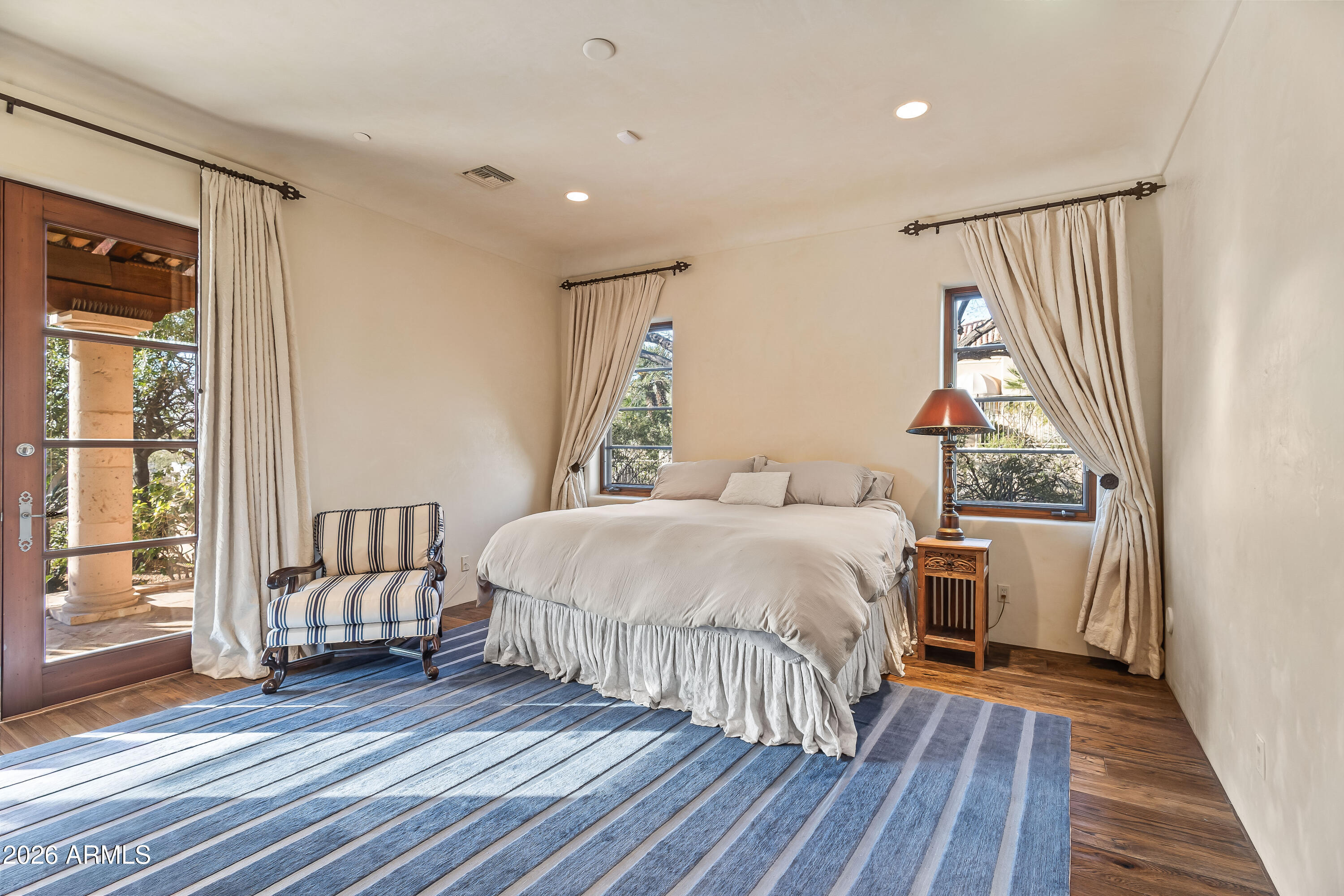 ARROYO HEIGHTS - Residential