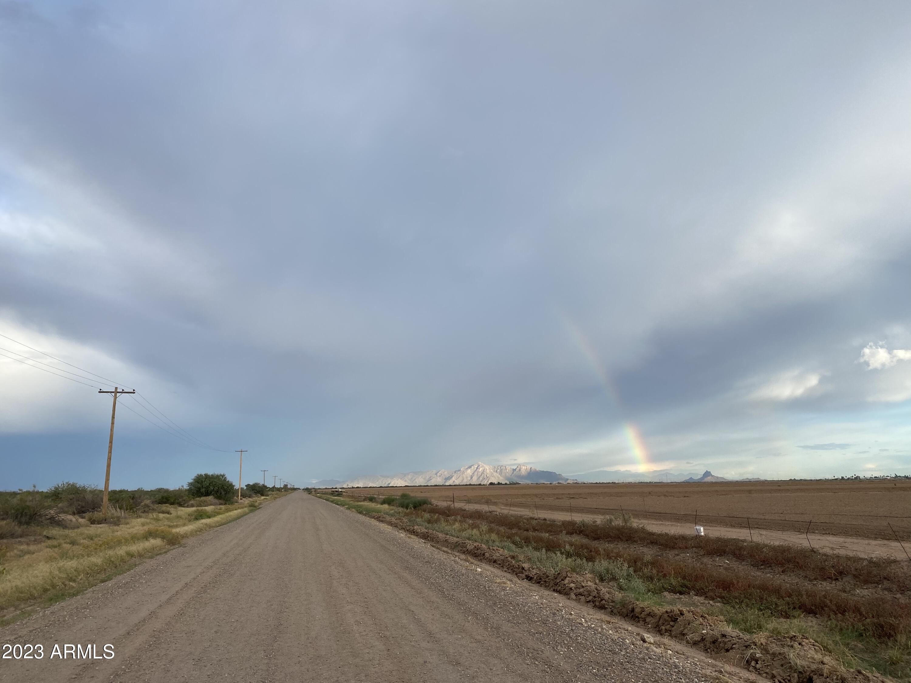 TOLTEC/ARIZONA VALLEY UNIT THIRTY THREE - Land