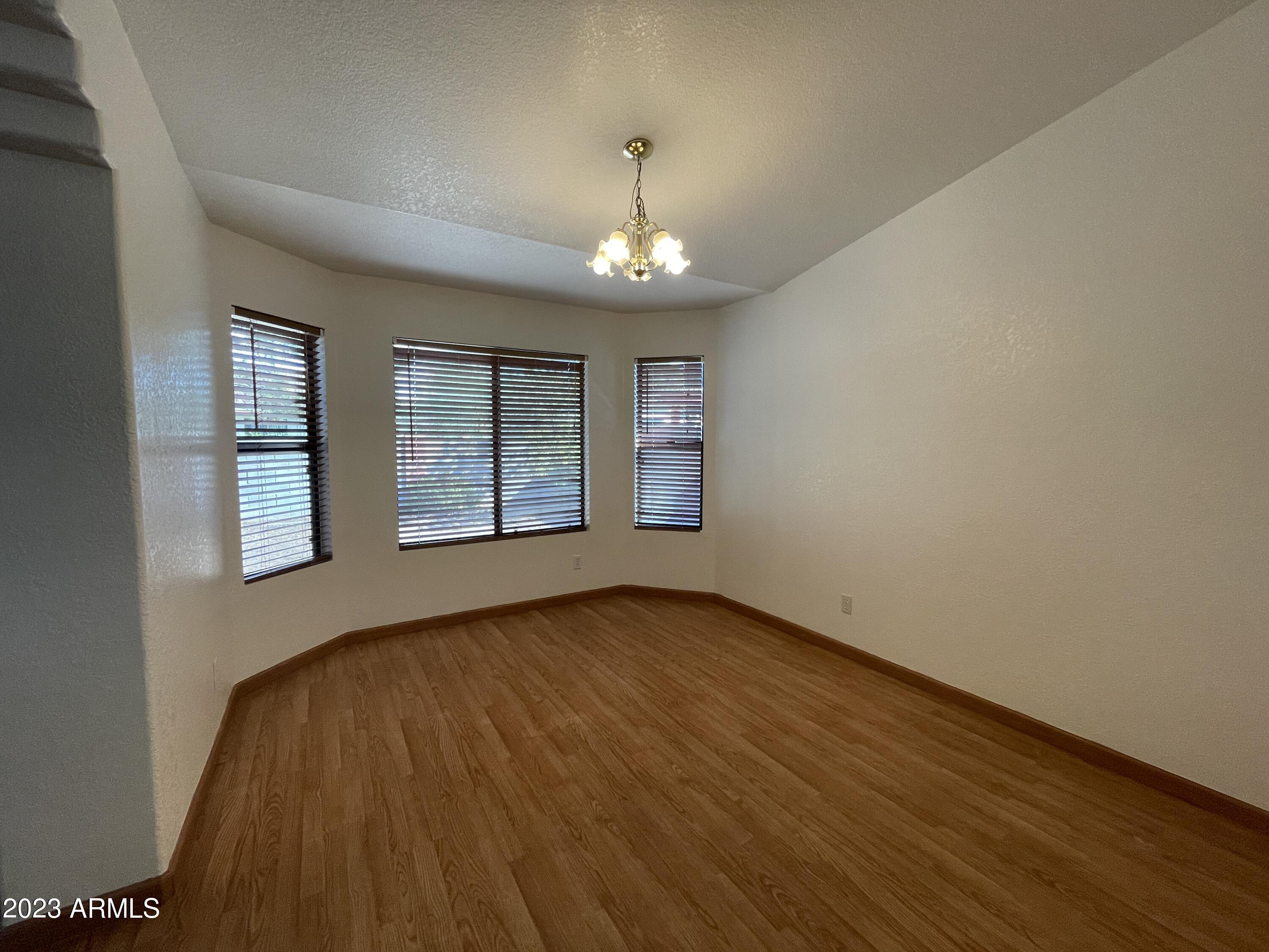 MOUNTAIN RIDGE PHASE 1 - Residential Lease