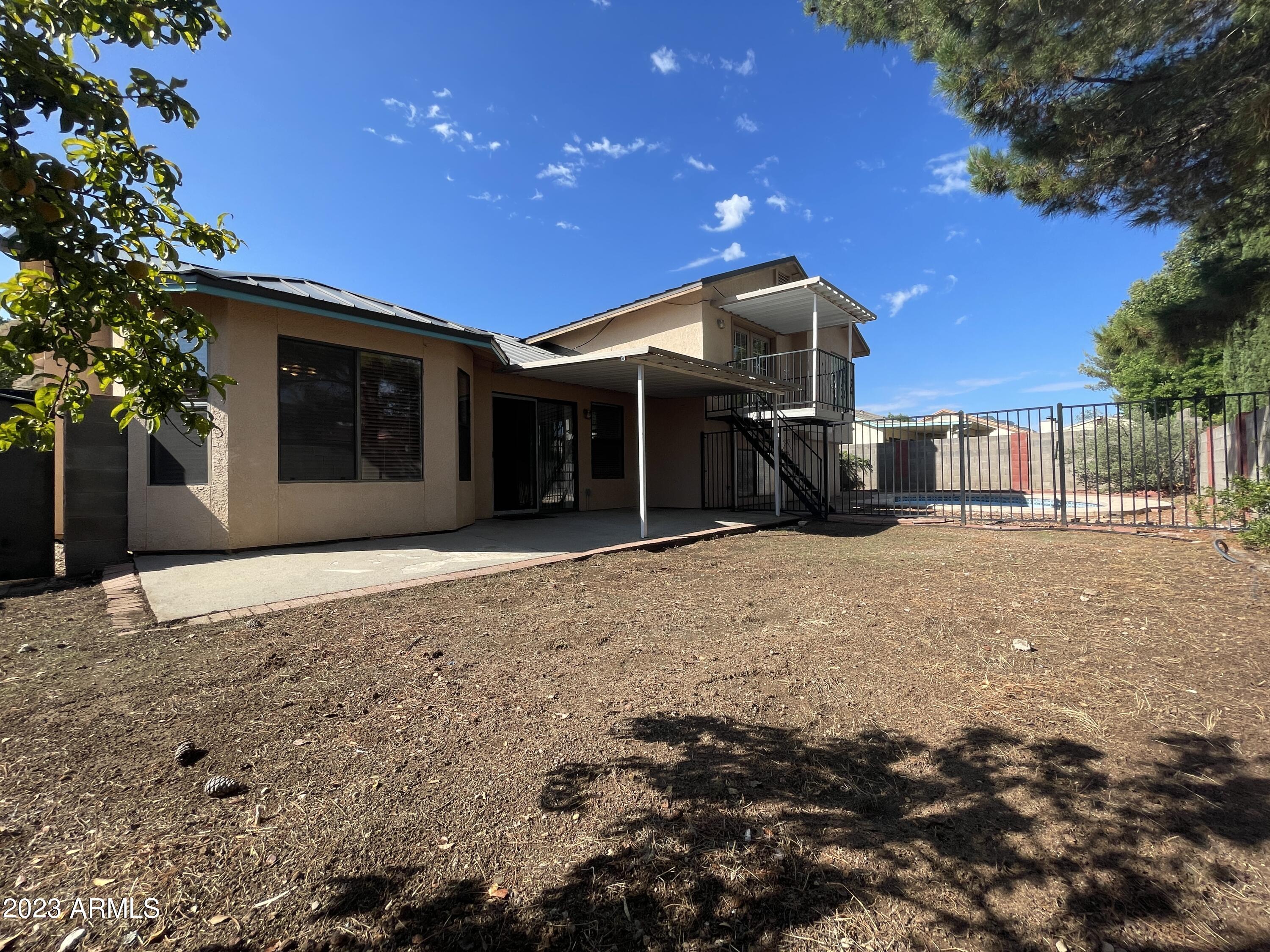 MOUNTAIN RIDGE PHASE 1 - Residential Lease