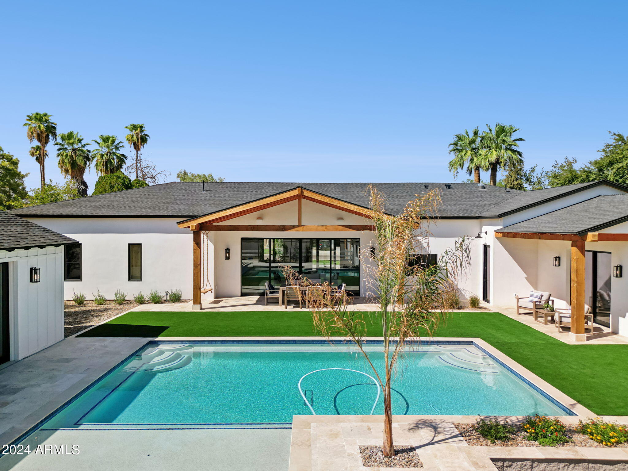 SUNBURST FARMS EAST 7 - Residential