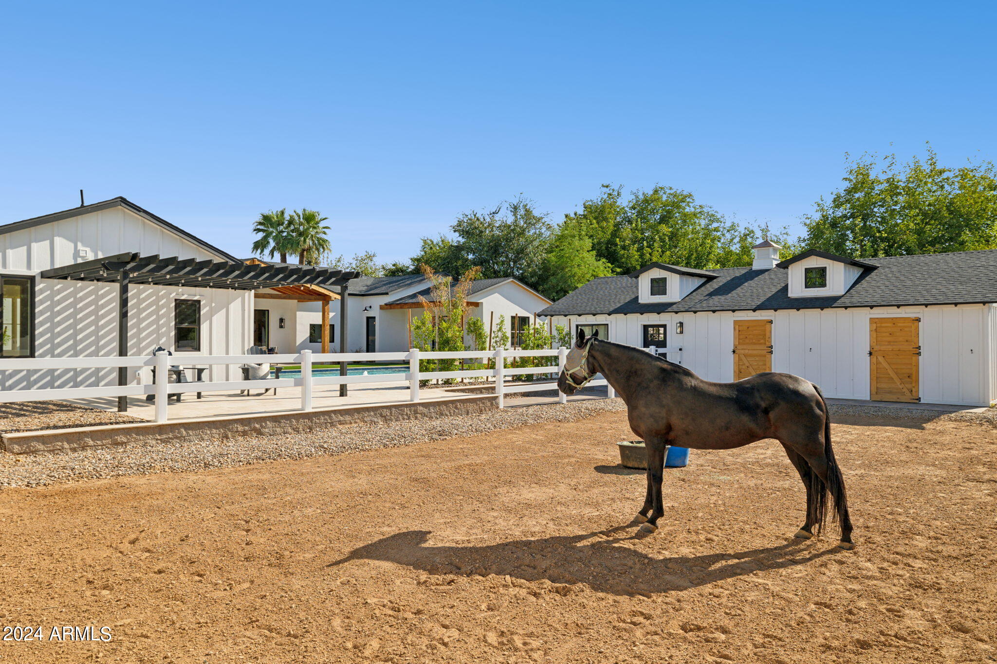 SUNBURST FARMS EAST 7 - Residential