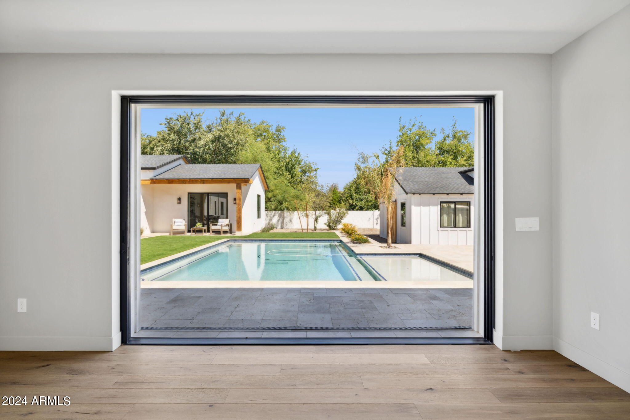 SUNBURST FARMS EAST 7 - Residential