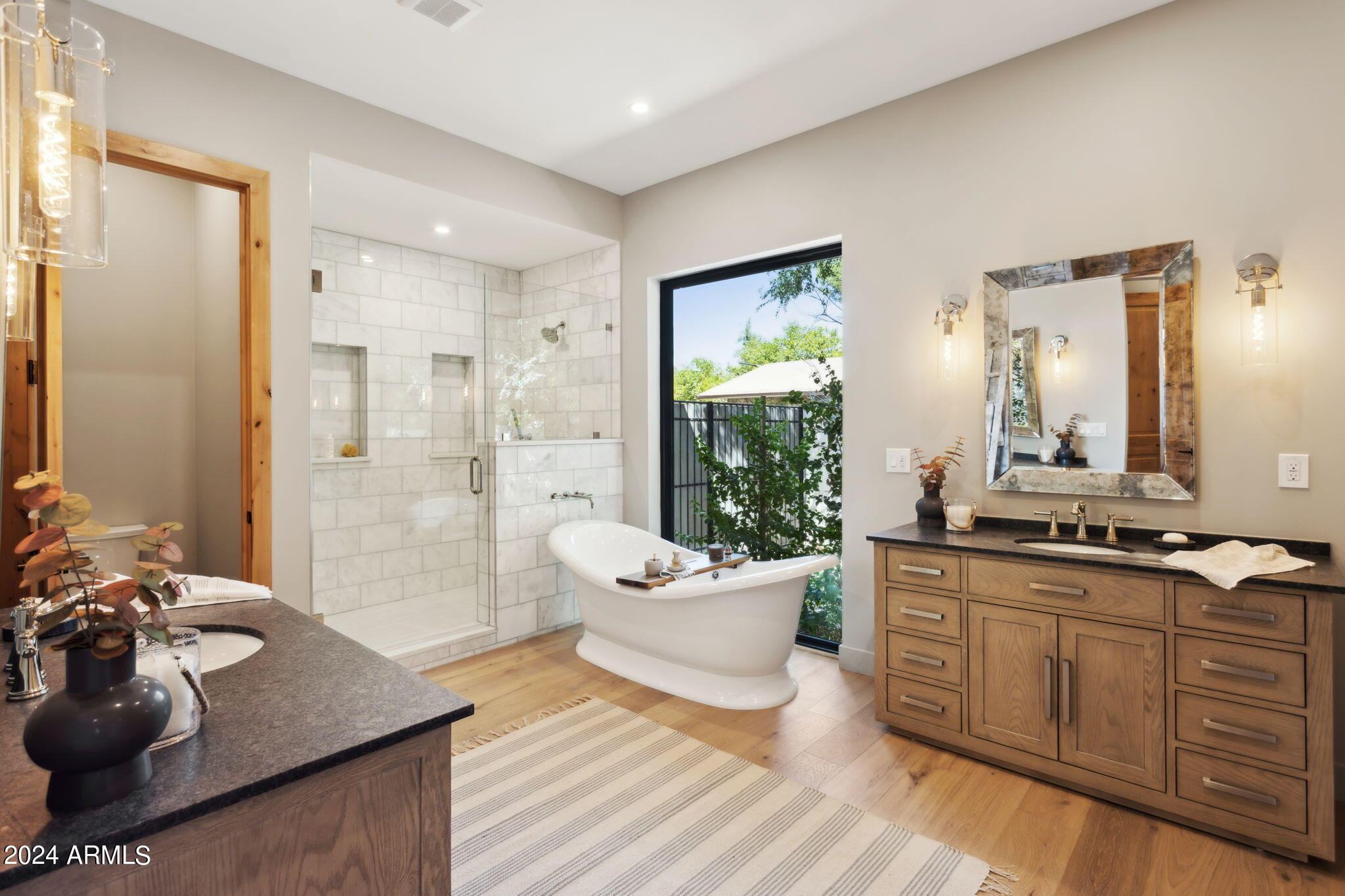 SUNBURST FARMS EAST 7 - Residential