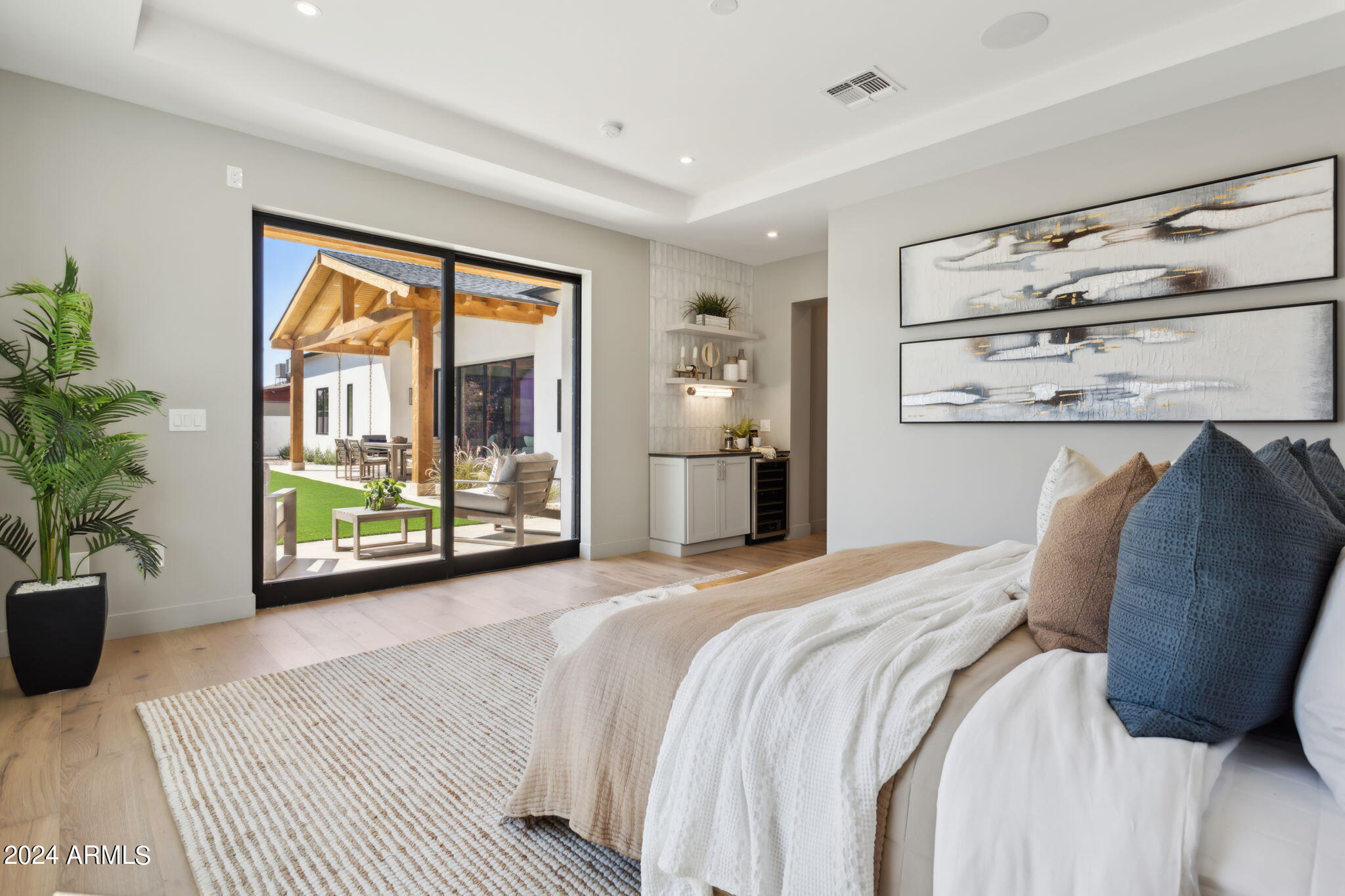 SUNBURST FARMS EAST 7 - Residential