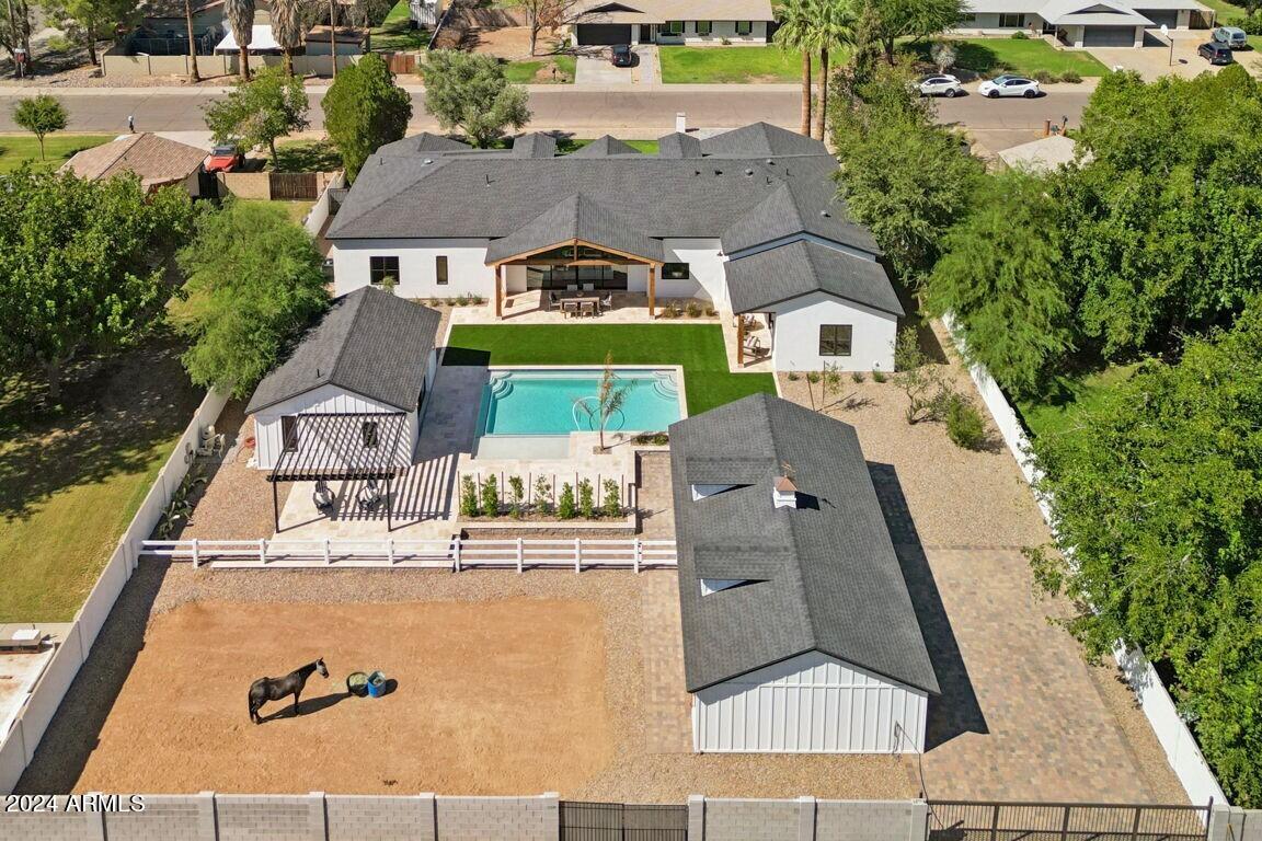 SUNBURST FARMS EAST 7 - Residential