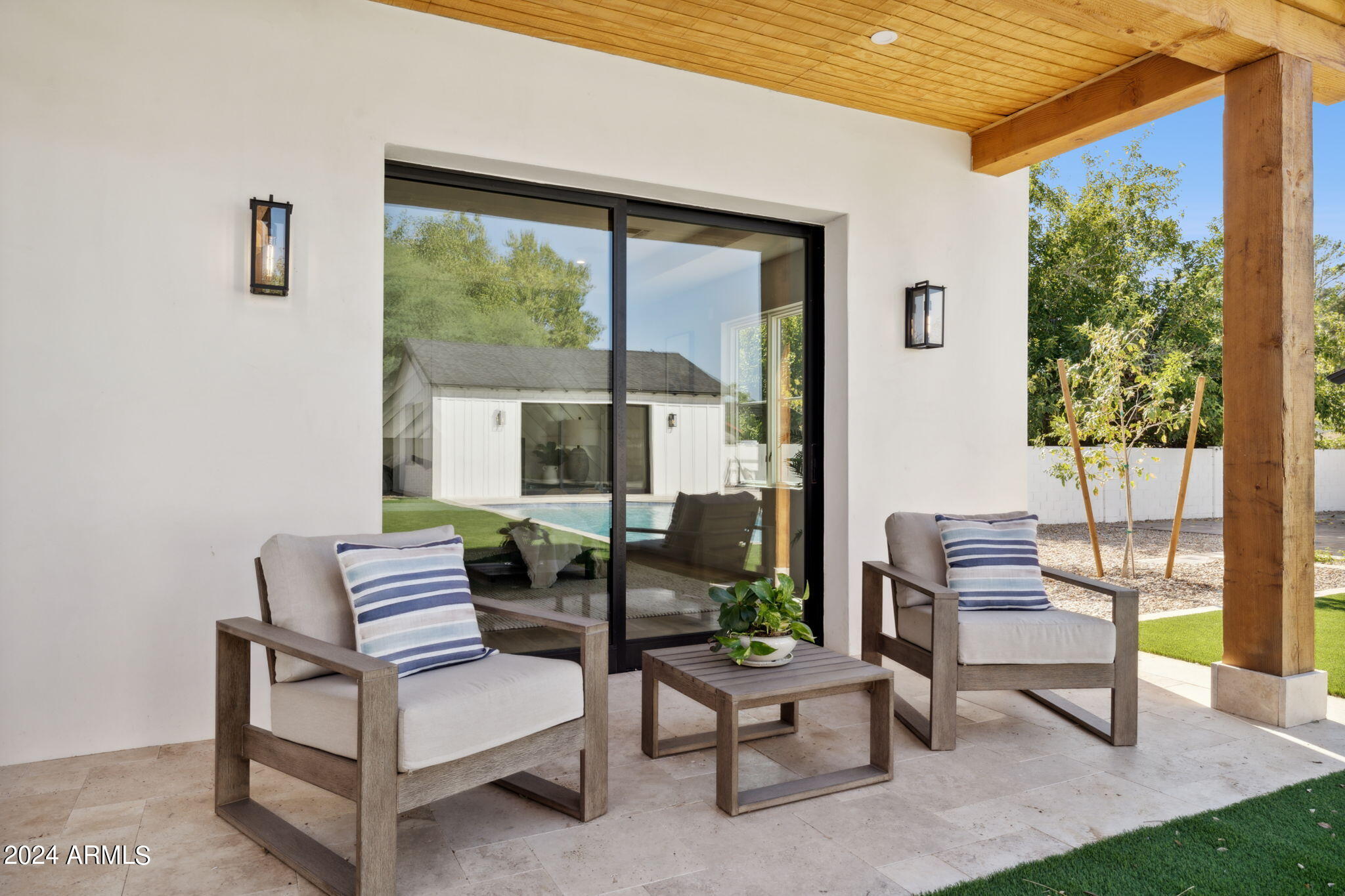 SUNBURST FARMS EAST 7 - Residential