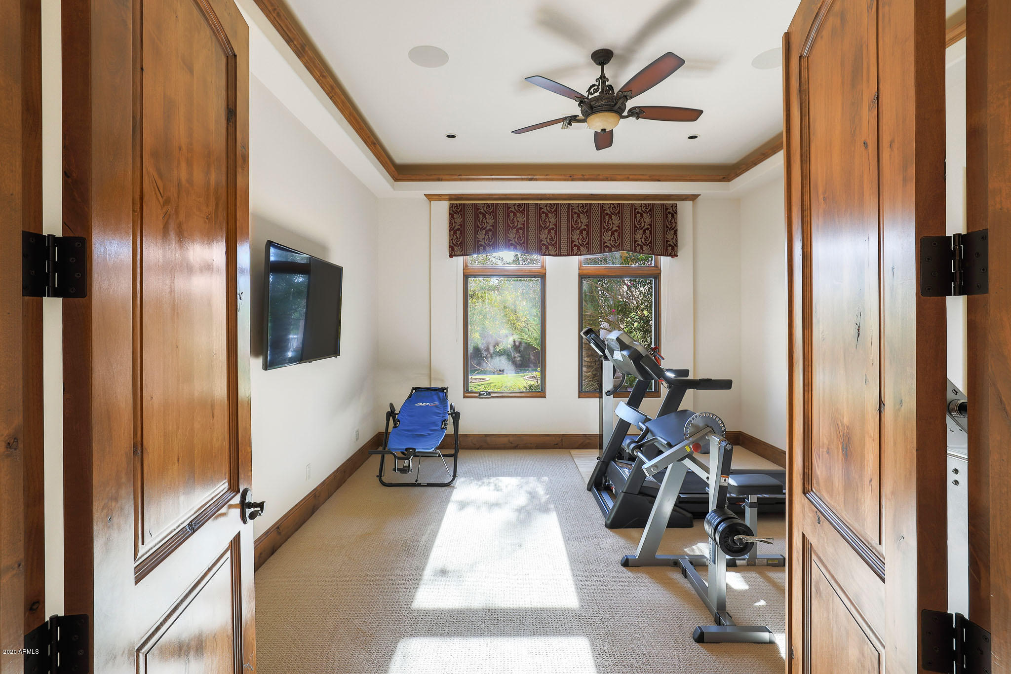 SCOTTSDALE HEIGHTS - Residential