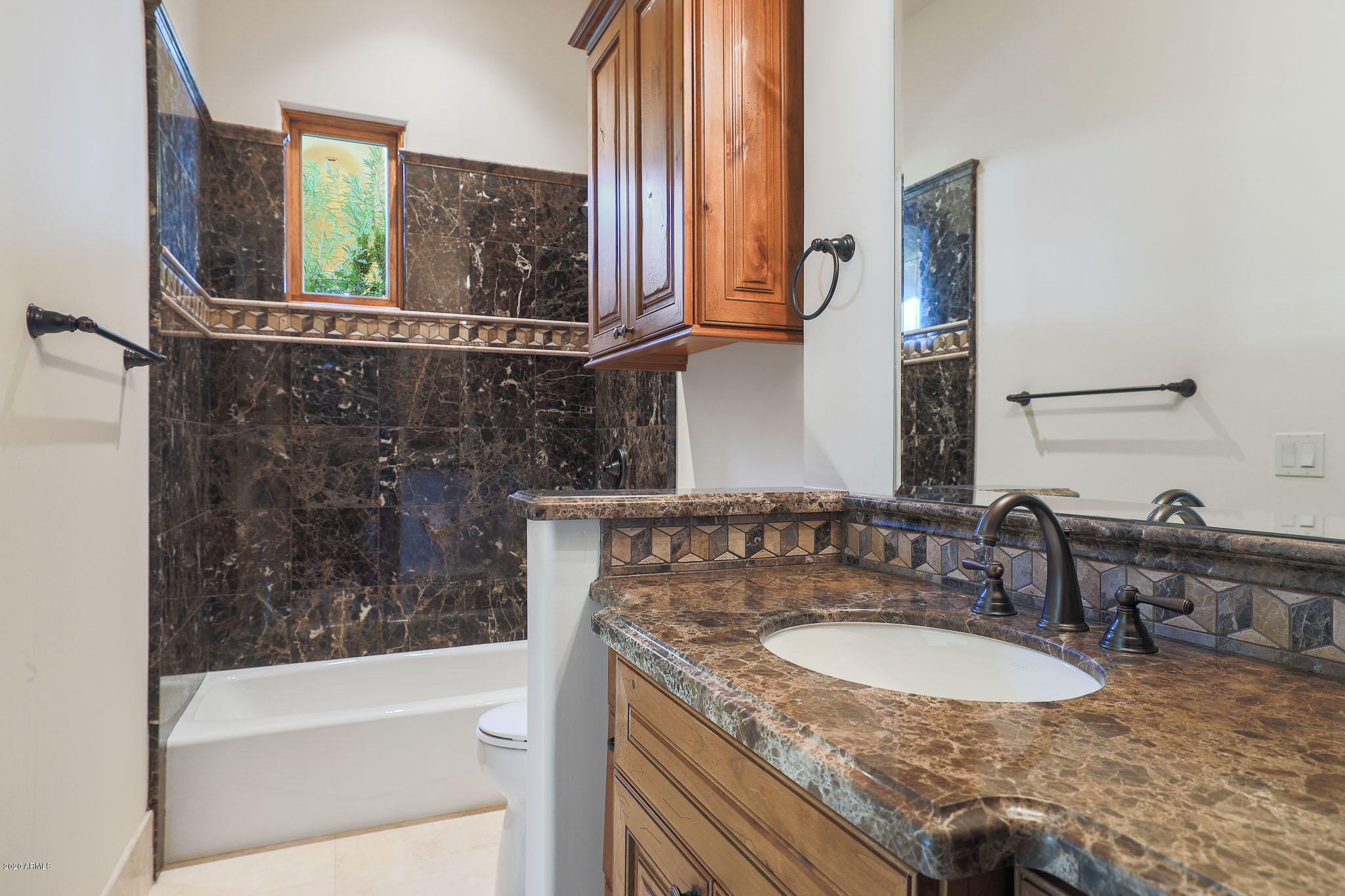 SCOTTSDALE HEIGHTS - Residential