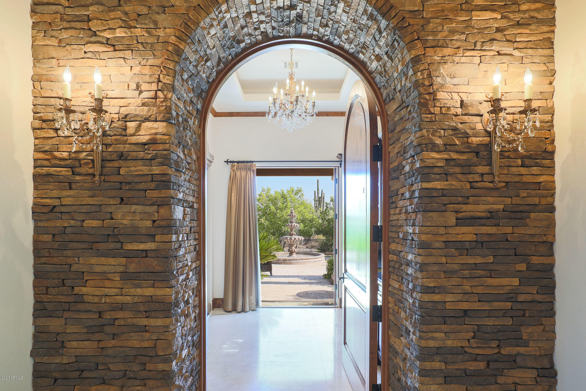 SCOTTSDALE HEIGHTS - Residential