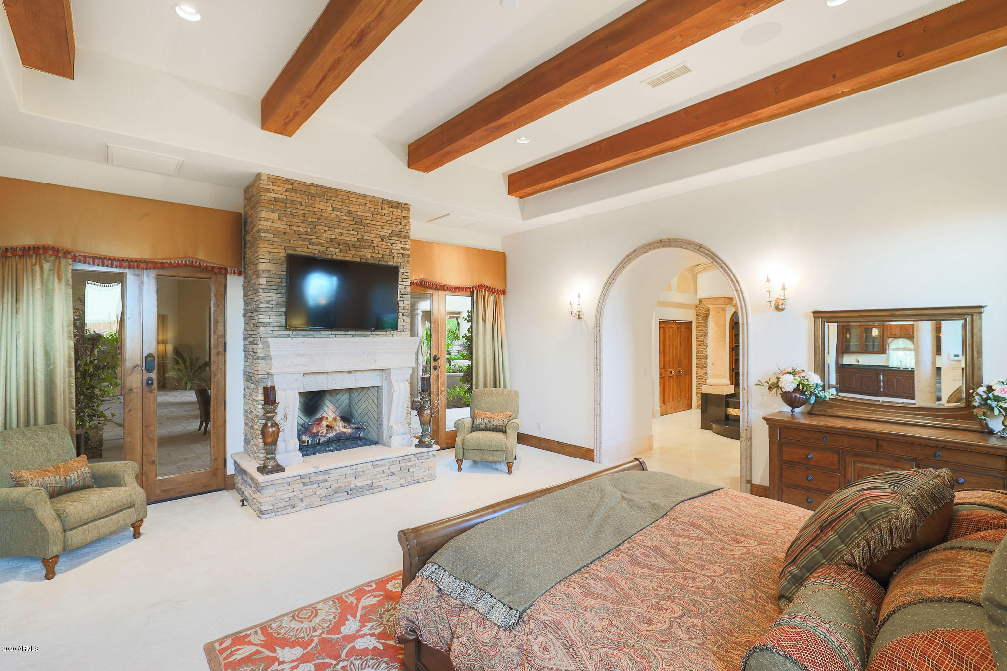 SCOTTSDALE HEIGHTS - Residential