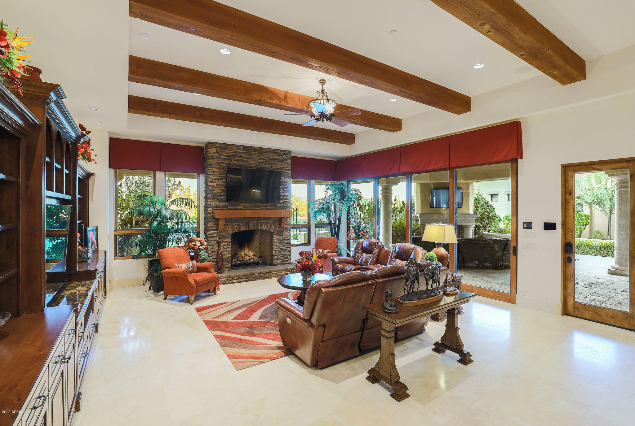 SCOTTSDALE HEIGHTS - Residential