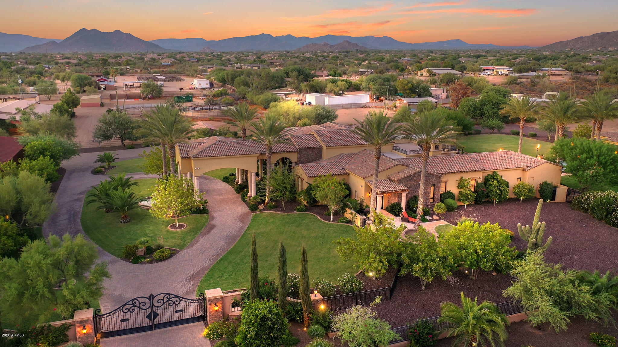 SCOTTSDALE HEIGHTS - Residential