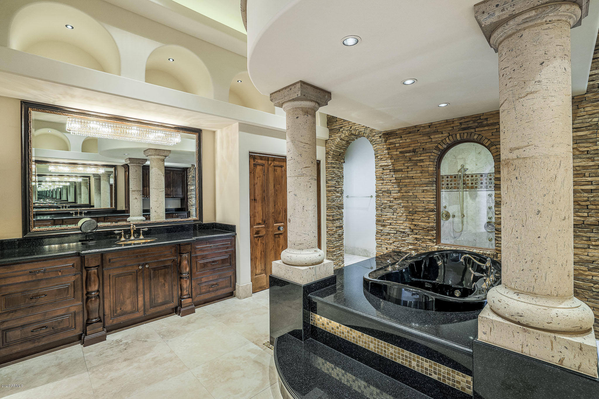 SCOTTSDALE HEIGHTS - Residential