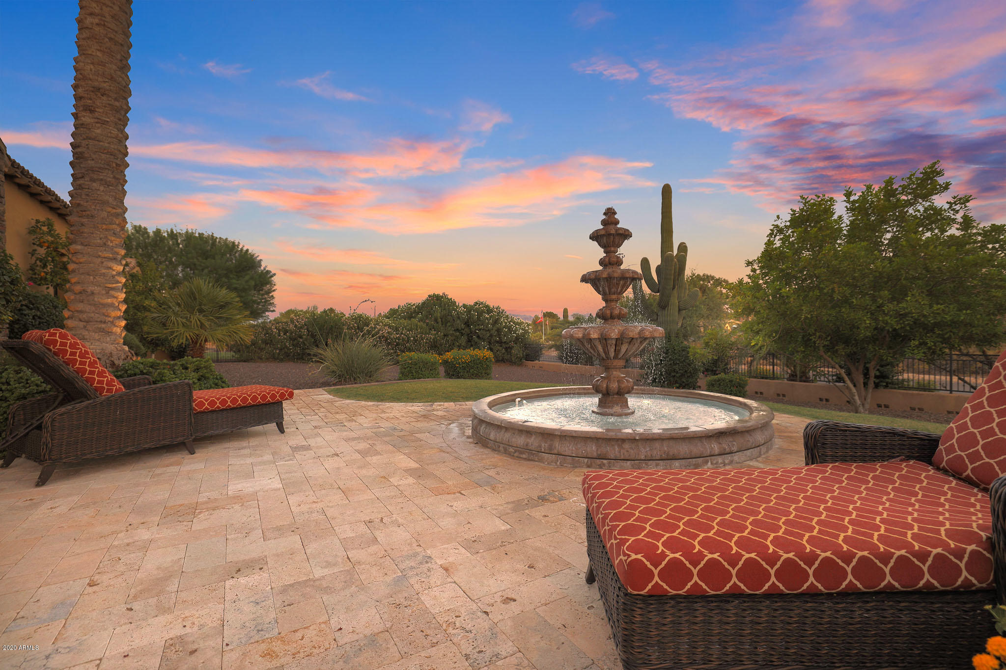 SCOTTSDALE HEIGHTS - Residential