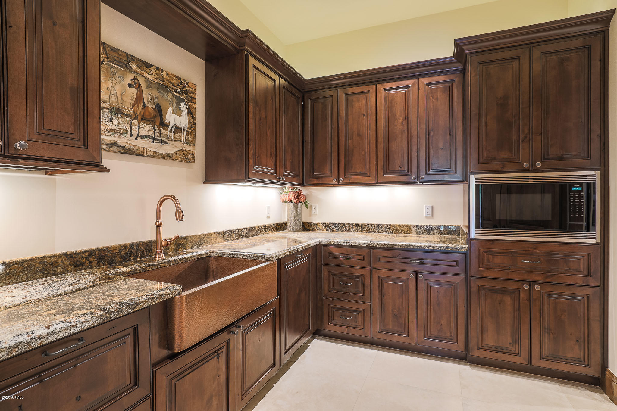 SCOTTSDALE HEIGHTS - Residential