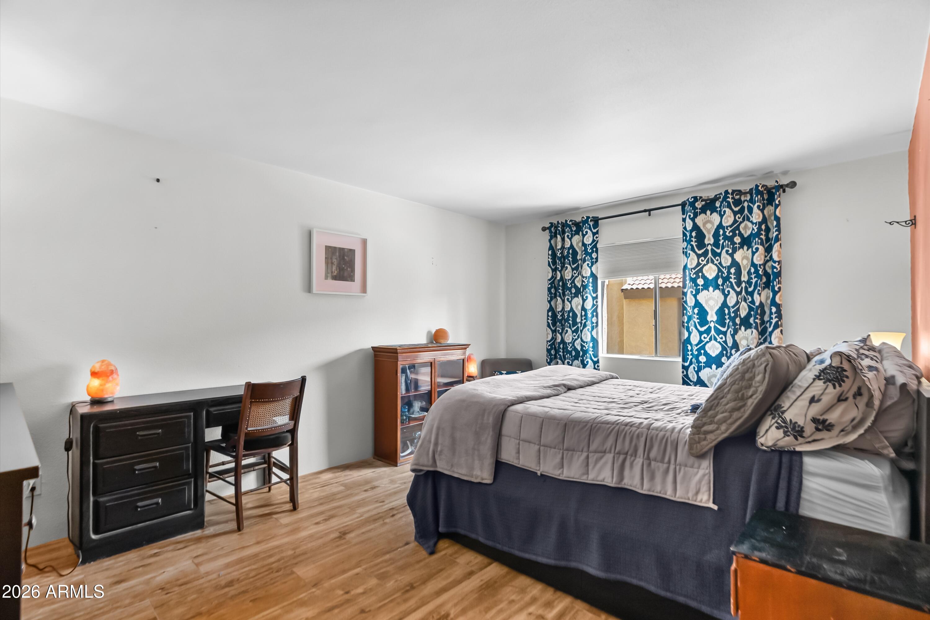 SCOTTSDALE TERRACE CONDOMINIUMS - Residential