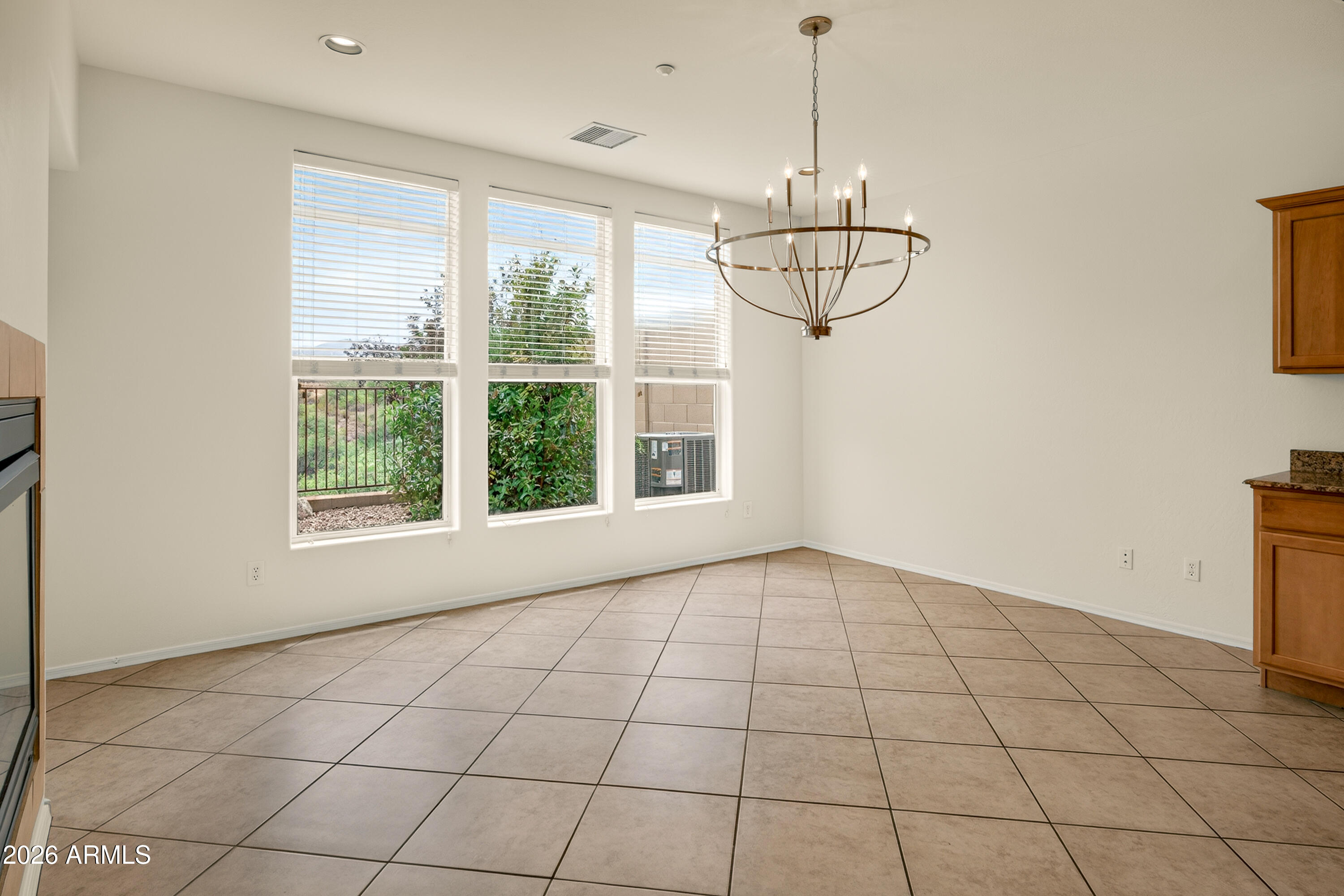 MOUNTAIN GATE - Residential