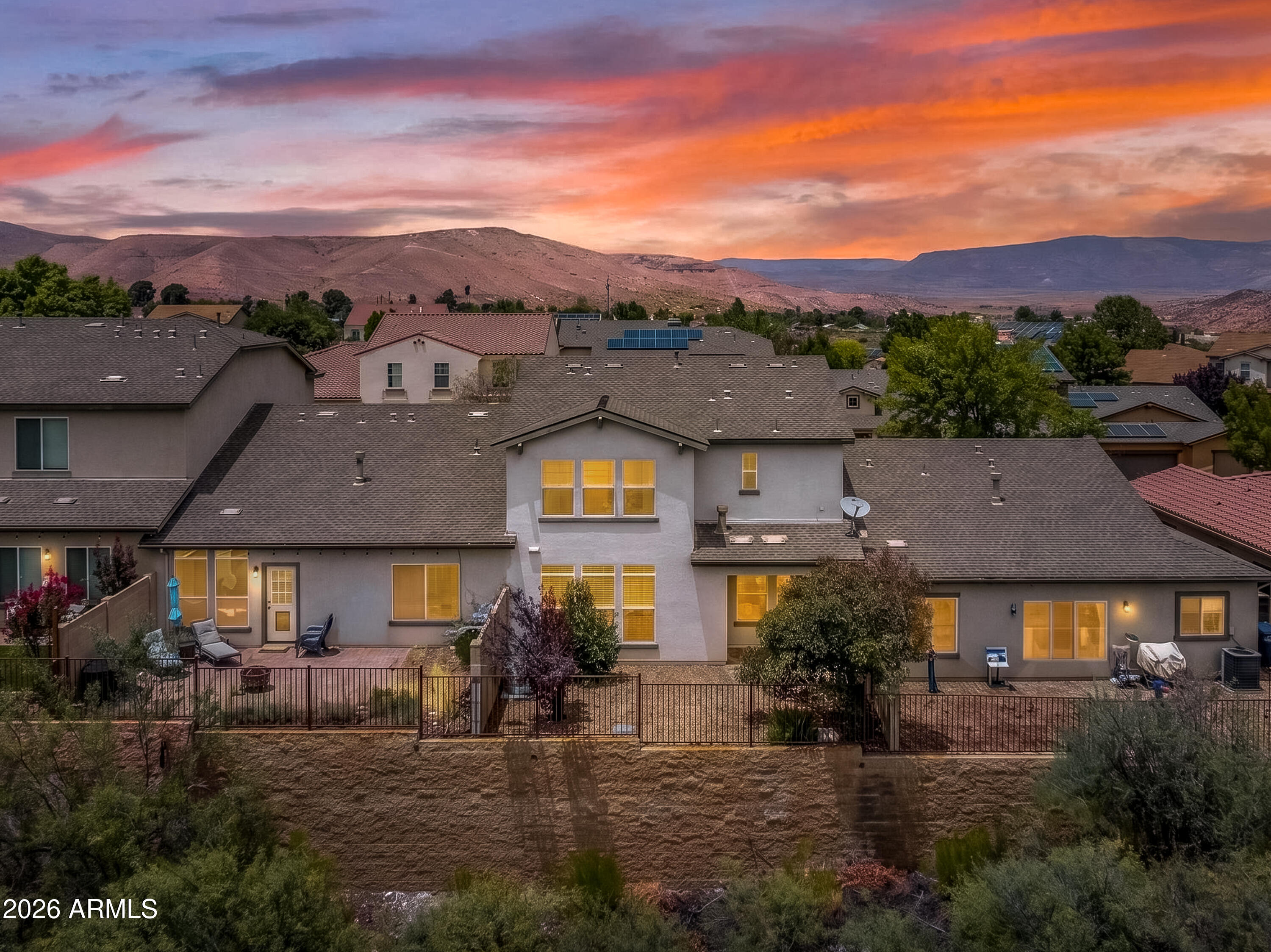 MOUNTAIN GATE - Residential