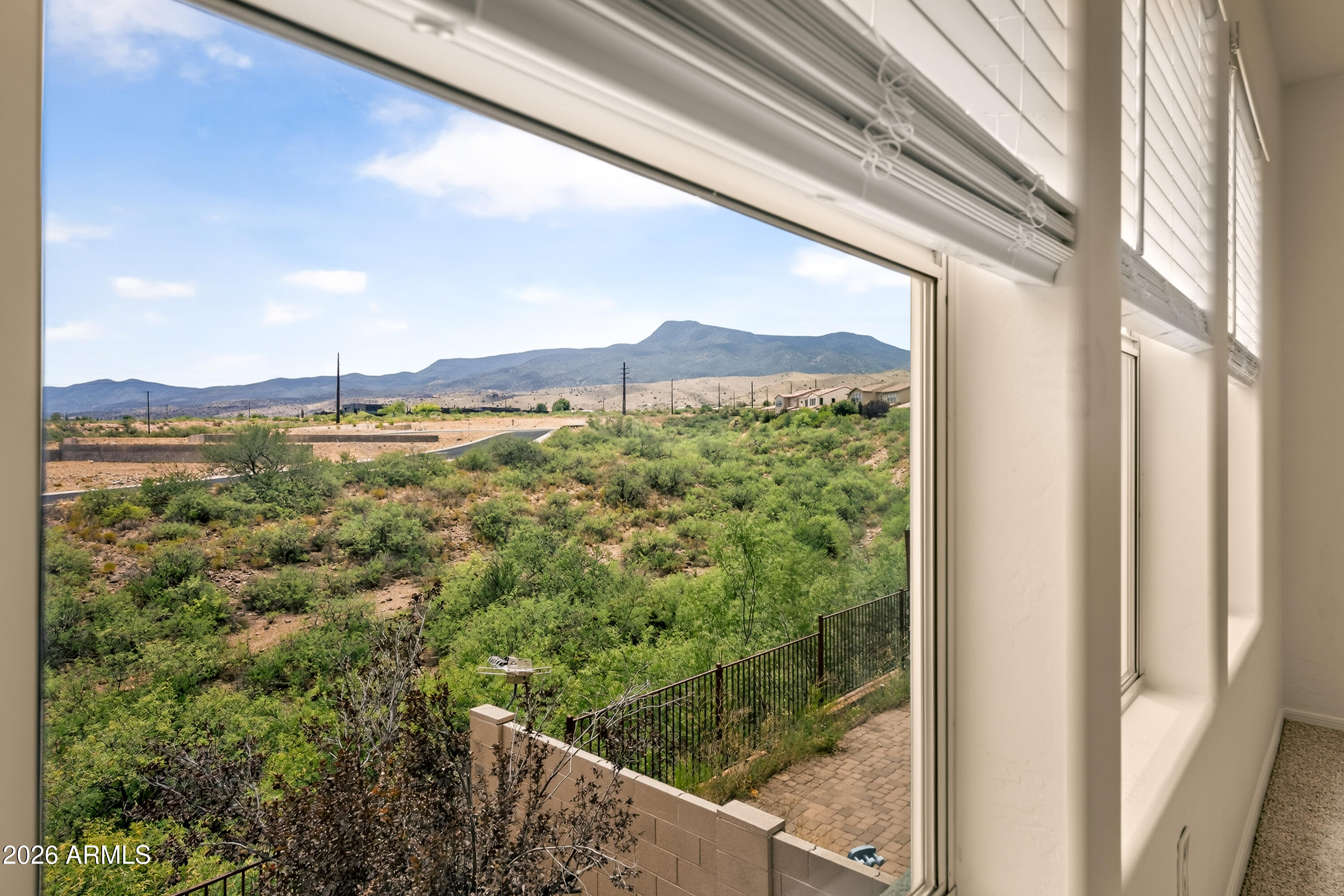 MOUNTAIN GATE - Residential