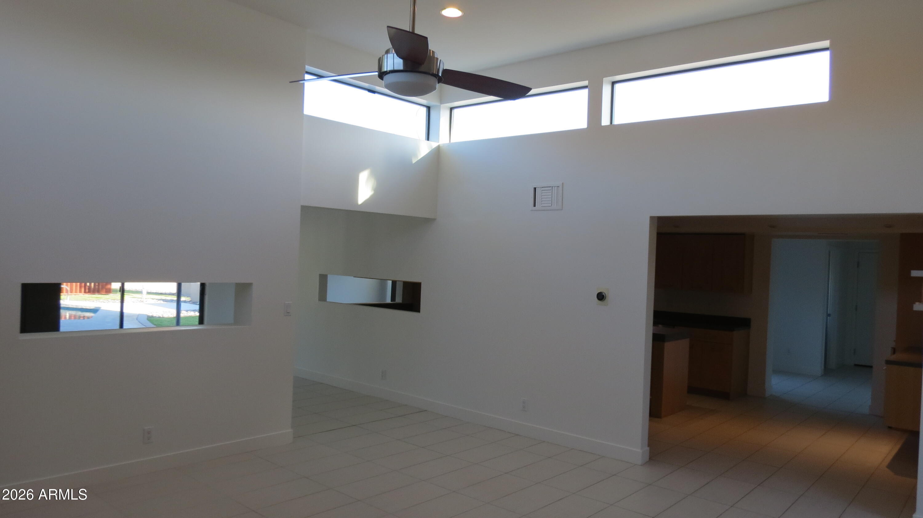 DESERT ESTATES 11 - Residential Lease