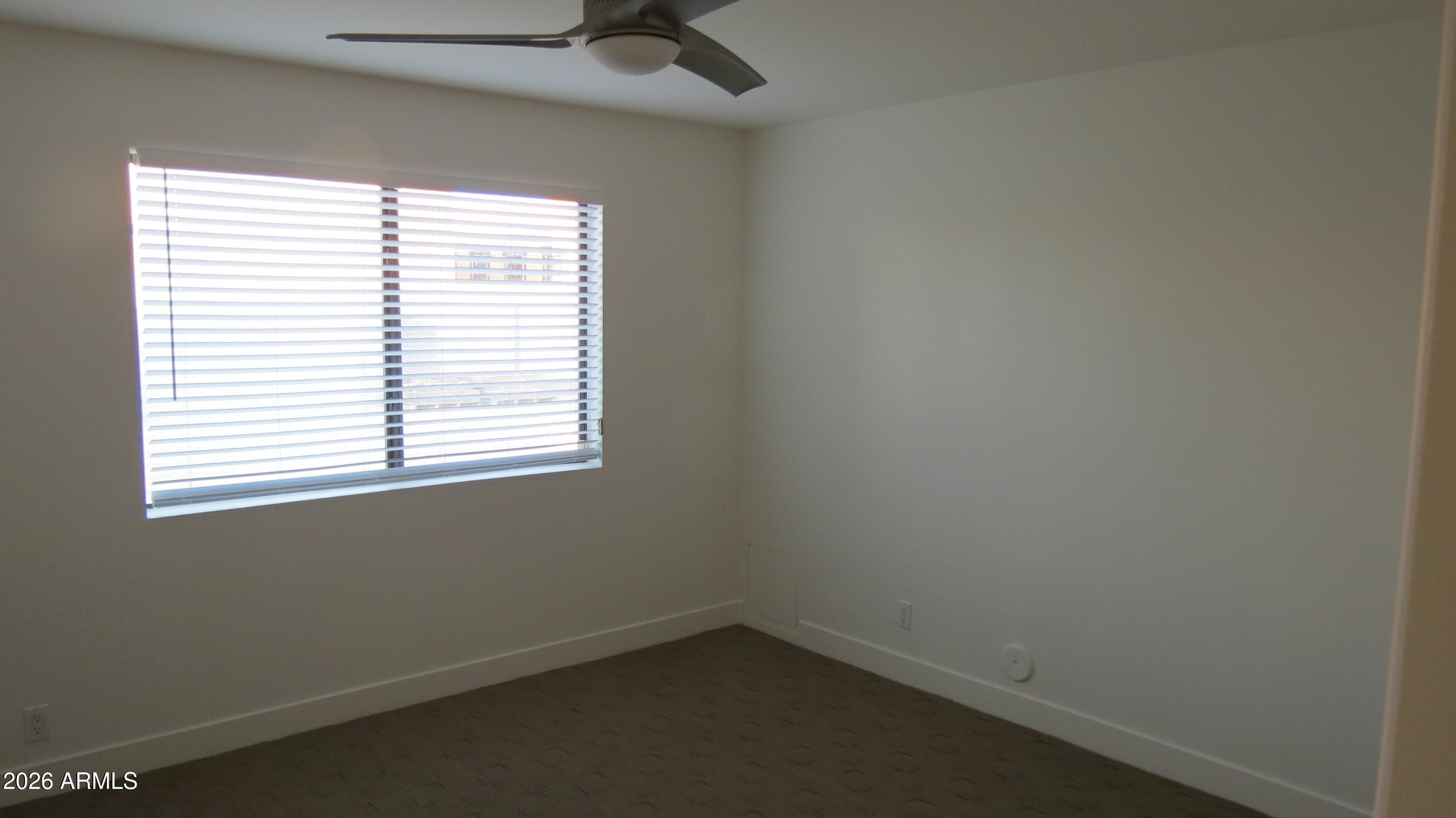 DESERT ESTATES 11 - Residential Lease