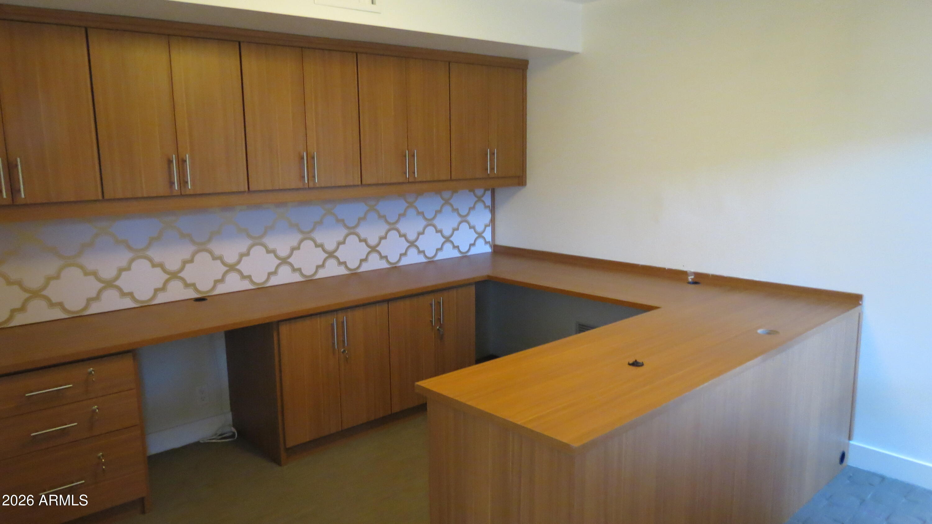 DESERT ESTATES 11 - Residential Lease
