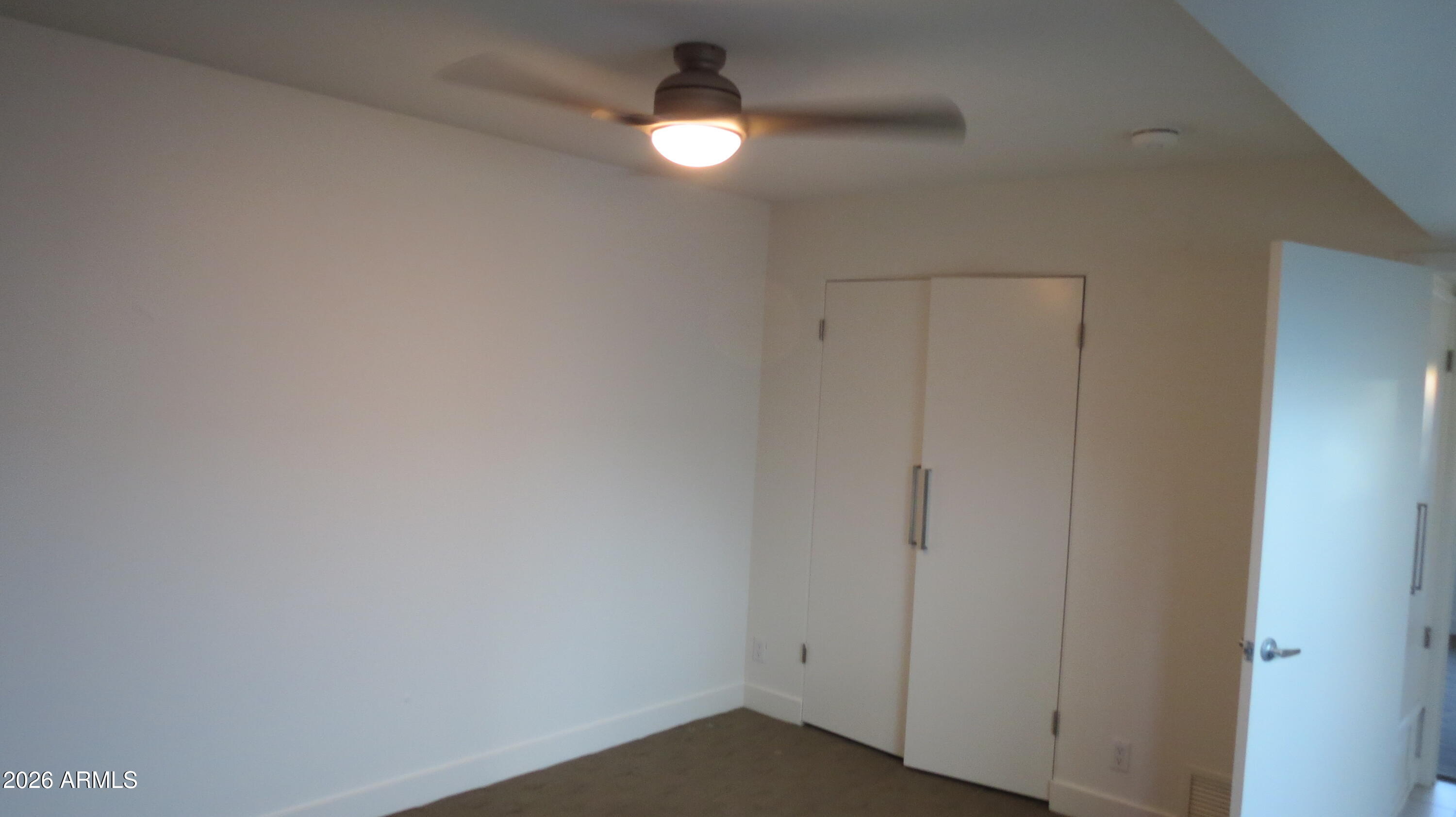DESERT ESTATES 11 - Residential Lease