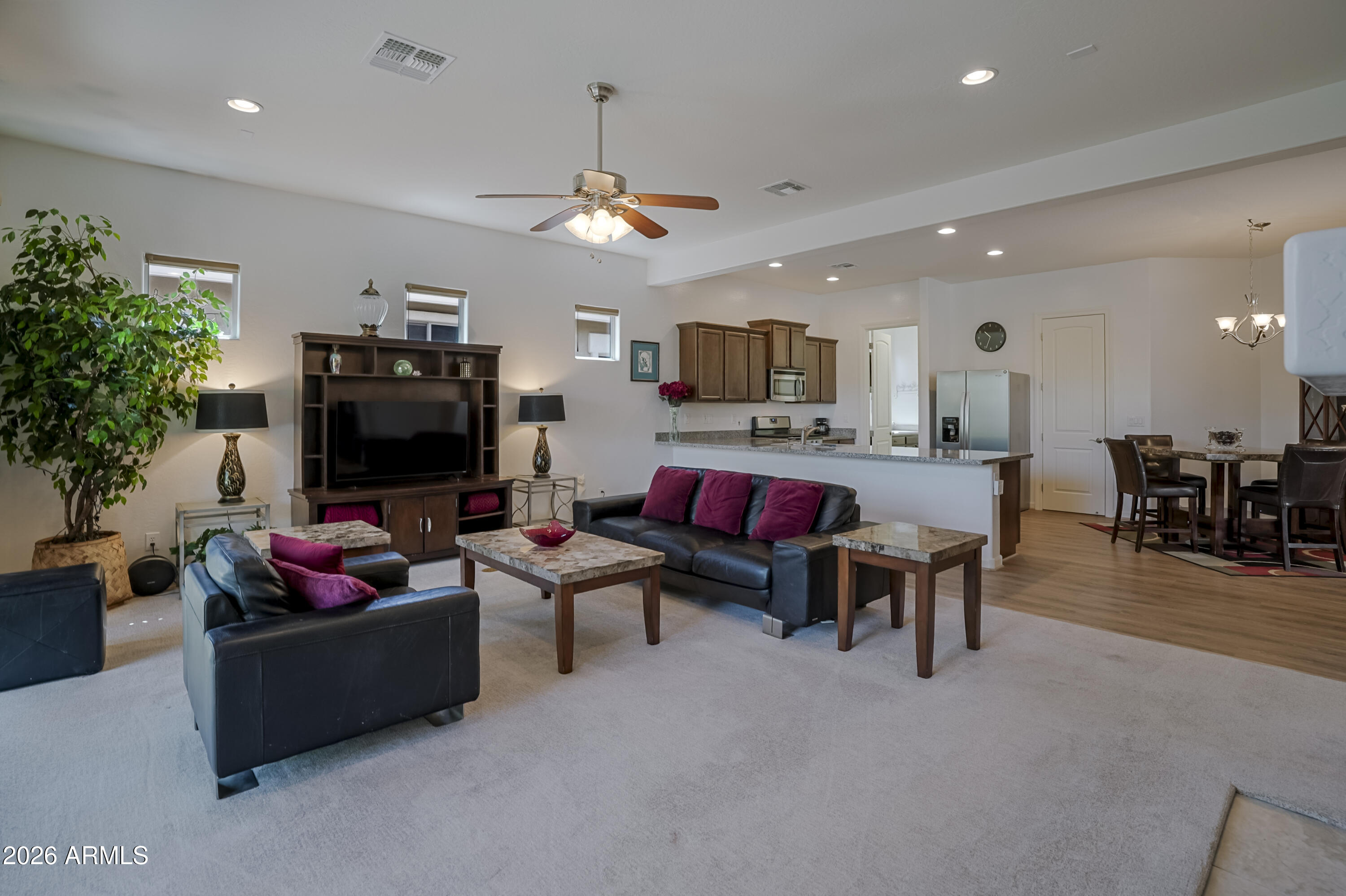 CANYON MEADOWS ESTATES FIRST REPLAT - Residential