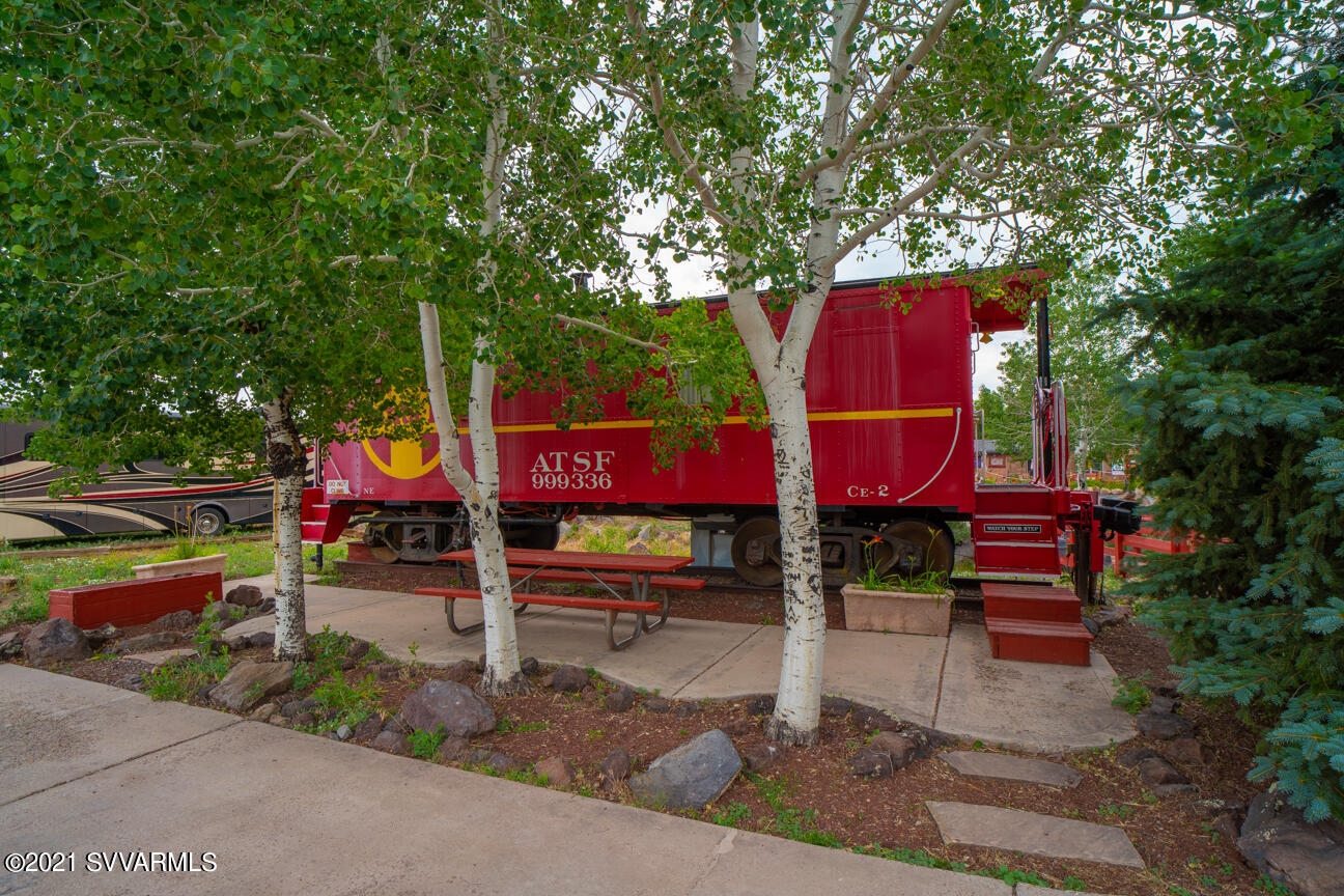 Under 5 Acres - Commercial Sale