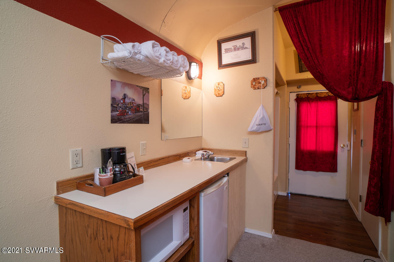Under 5 Acres - Commercial Sale