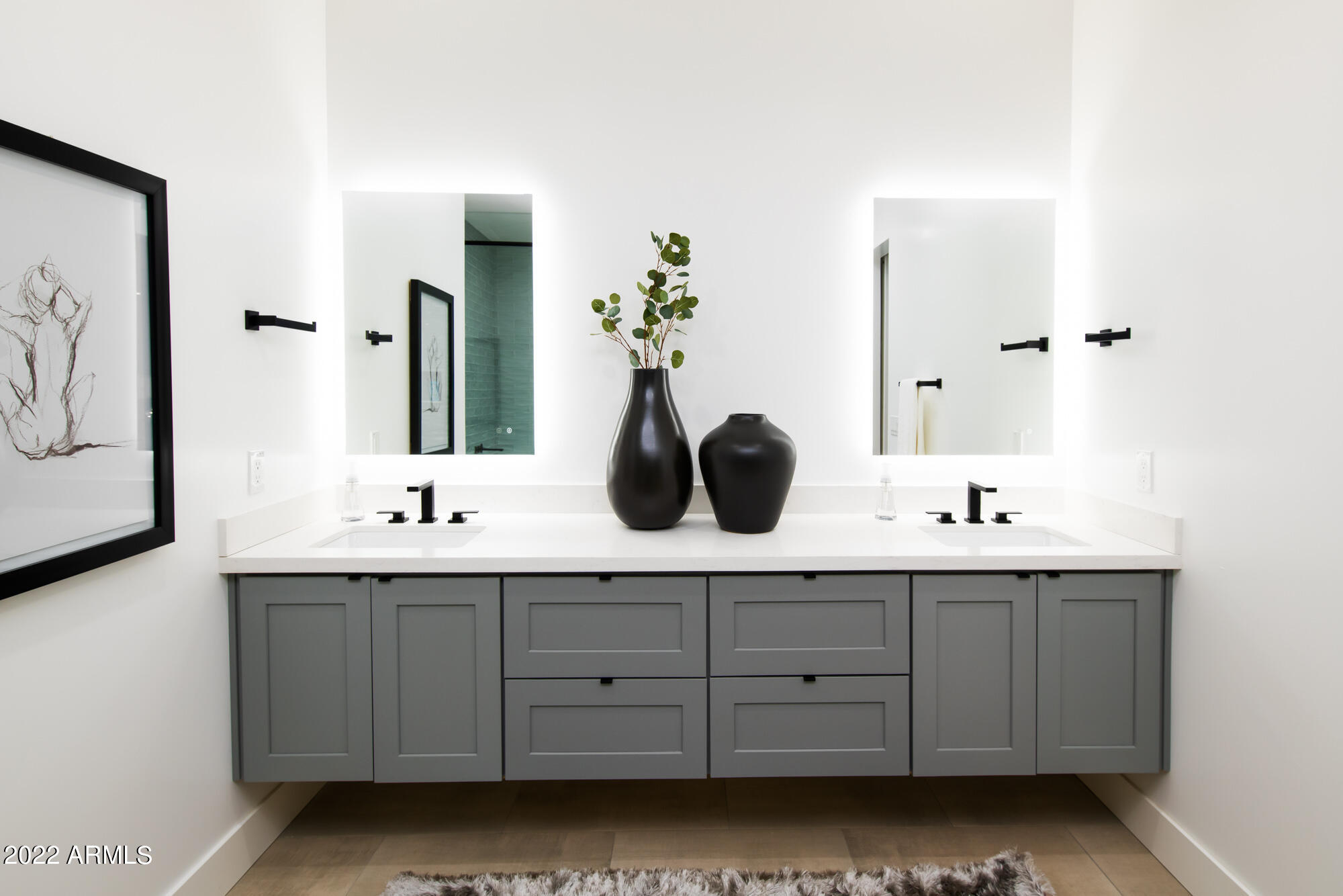 THUNDERBIRD EAST 3 - Residential