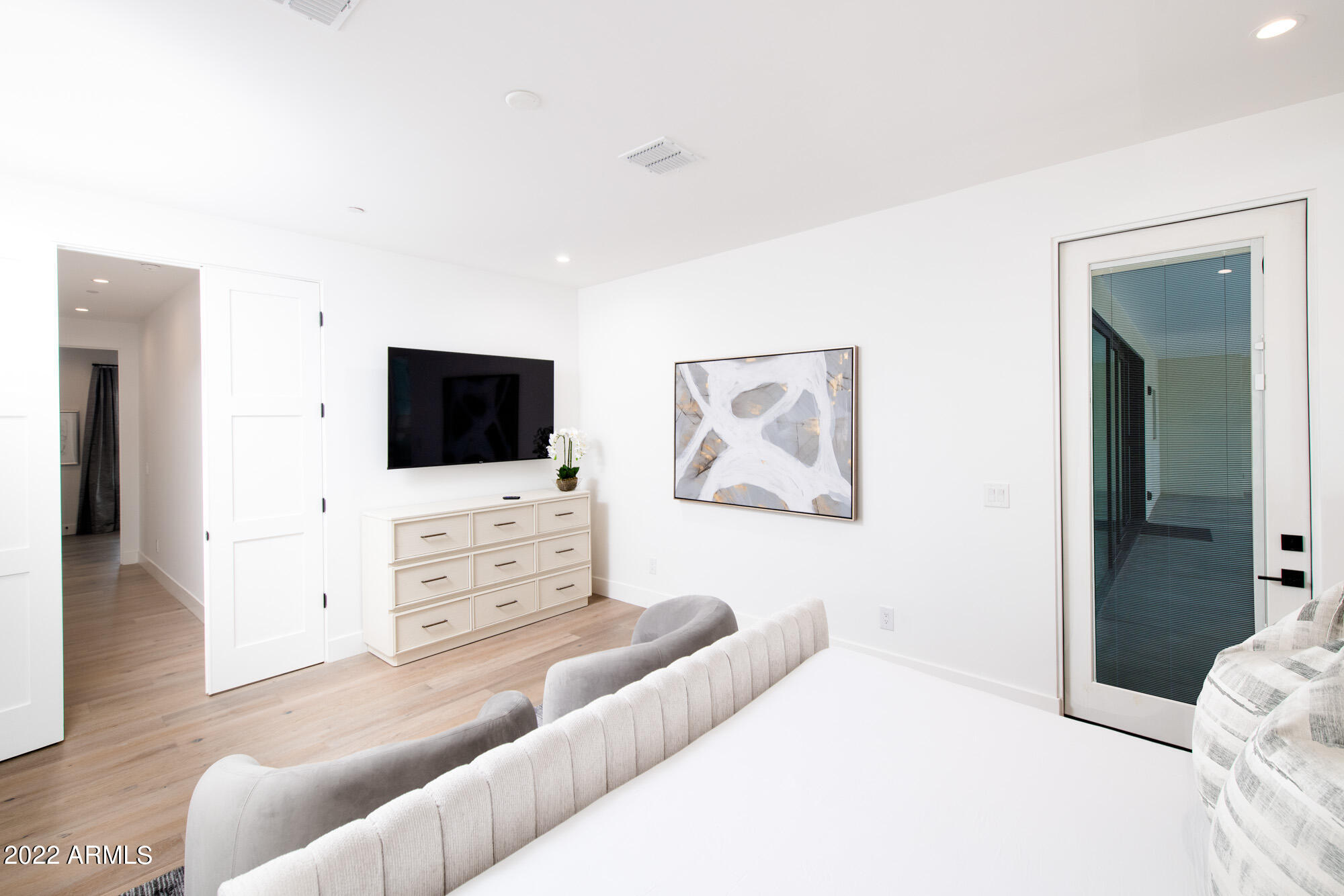 THUNDERBIRD EAST 3 - Residential