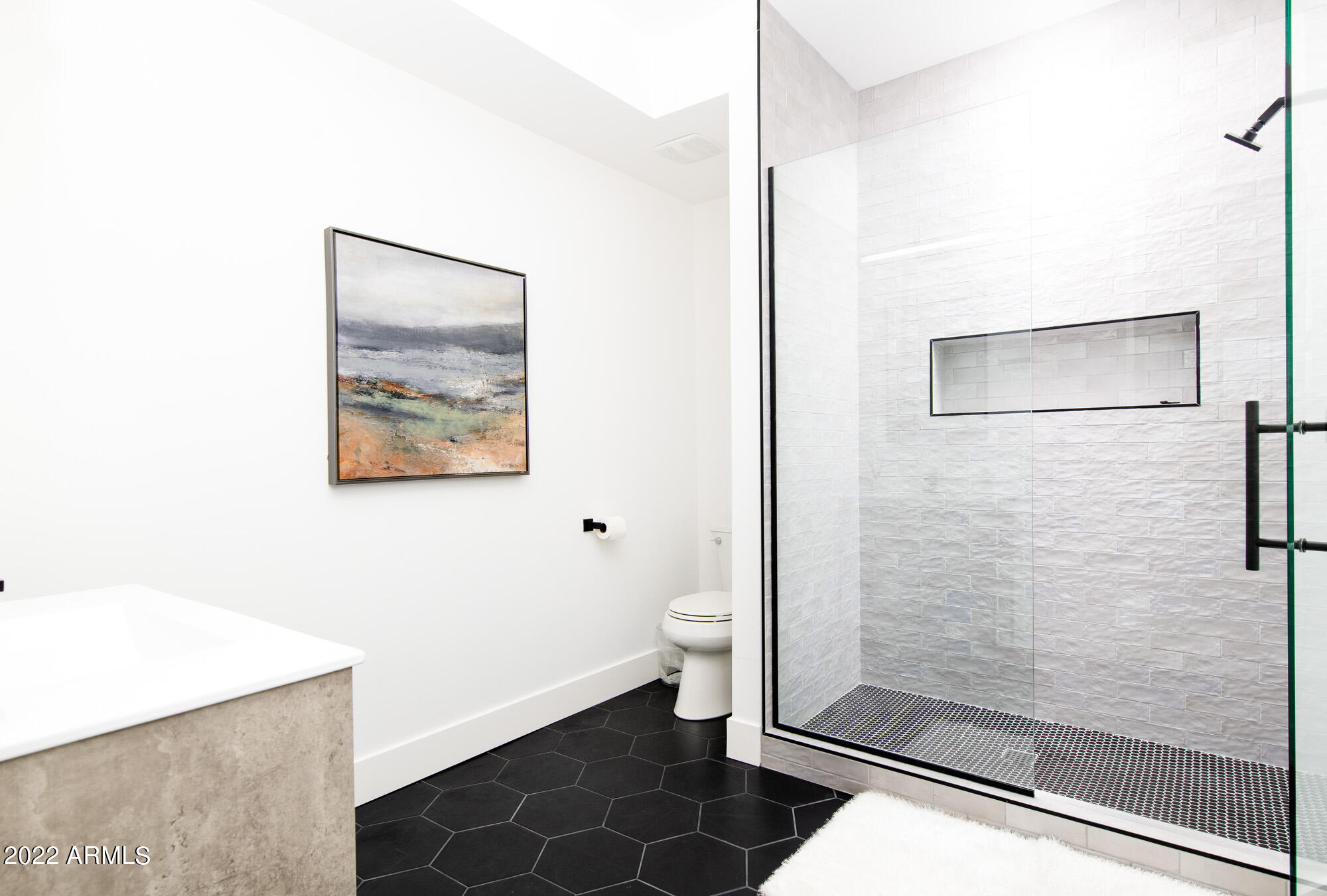 THUNDERBIRD EAST 3 - Residential