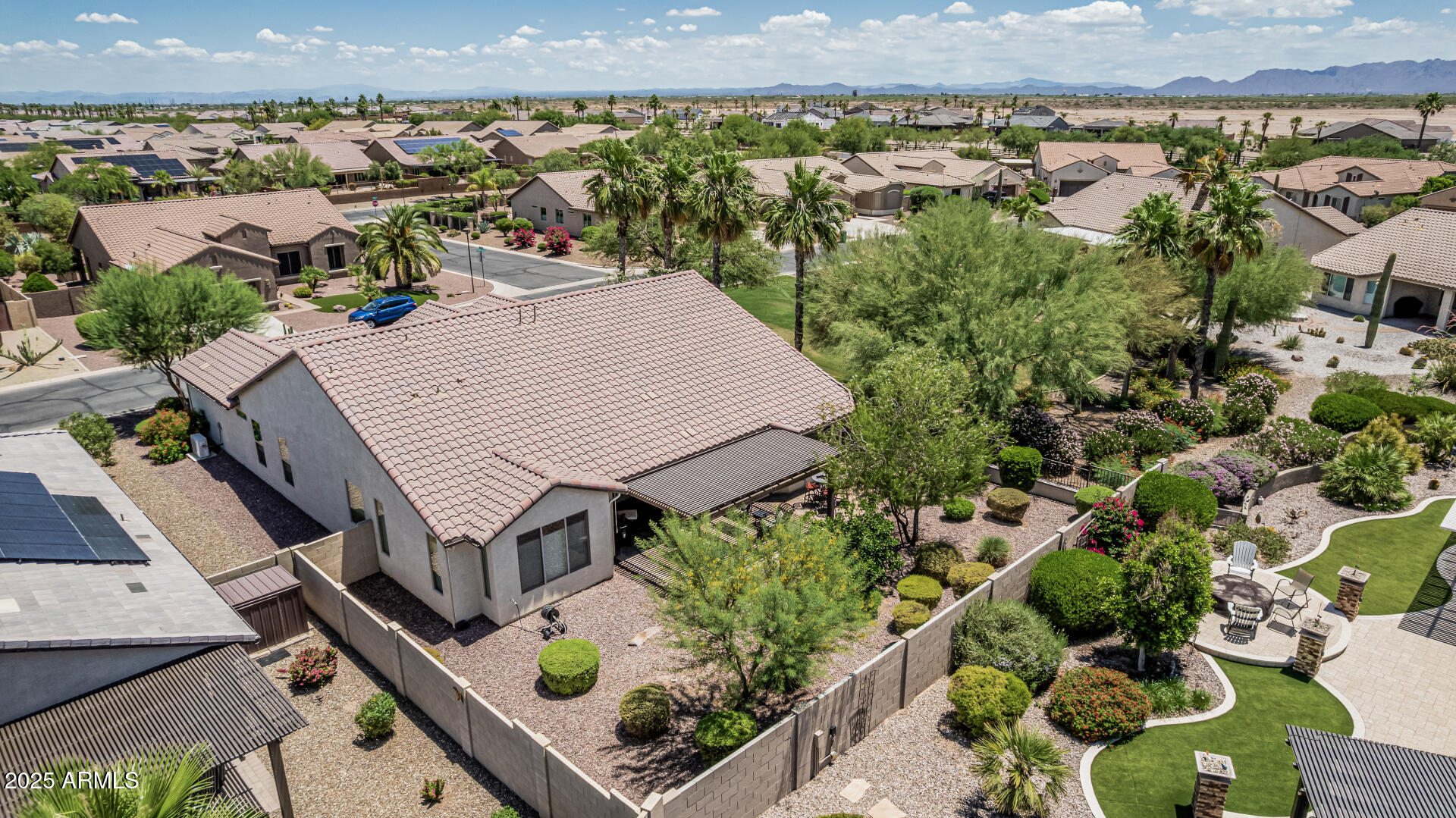 ROBSON RANCH - Residential