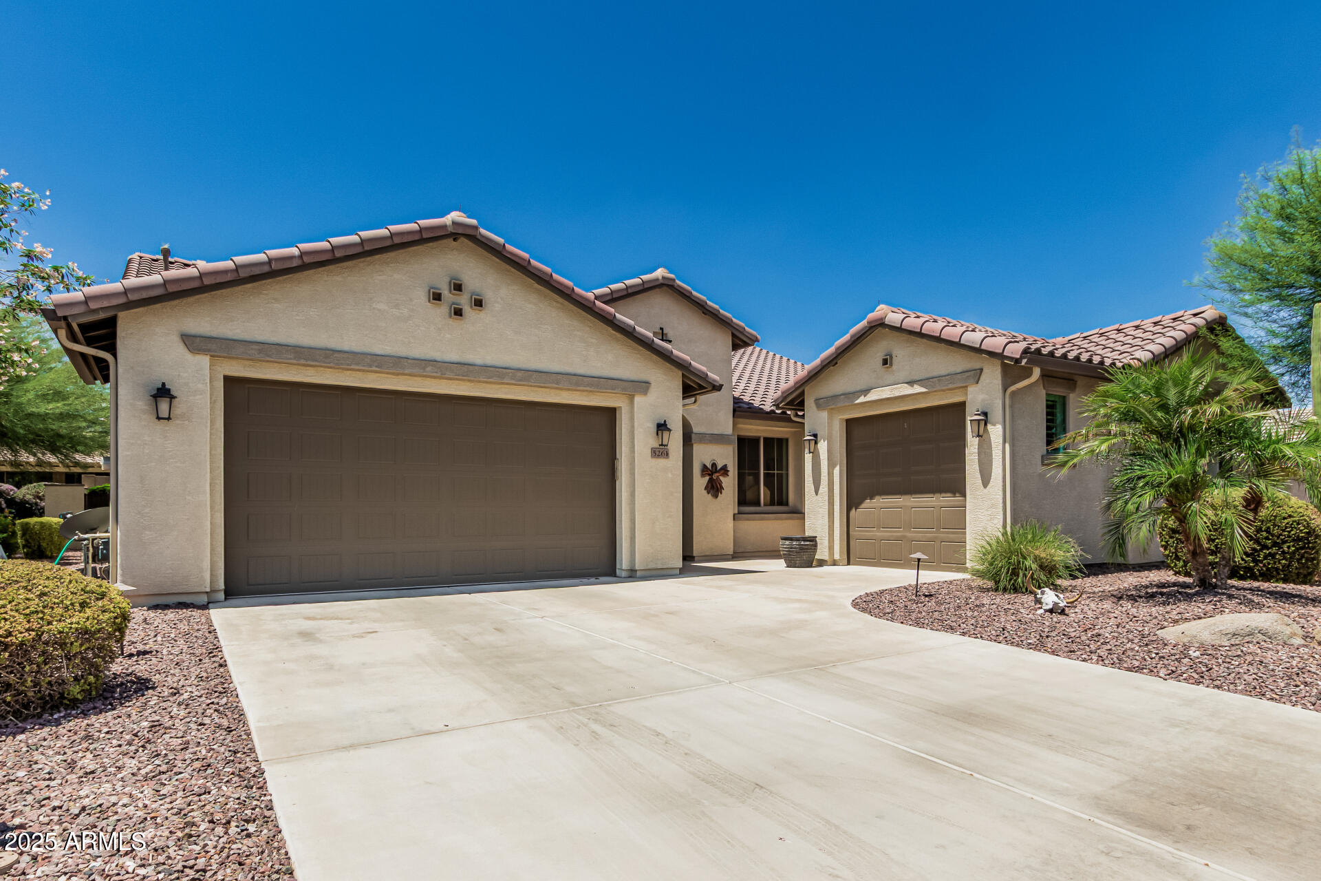 ROBSON RANCH - Residential