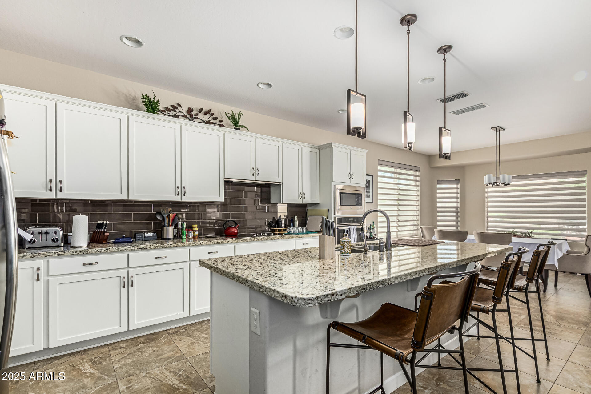 ROBSON RANCH - Residential