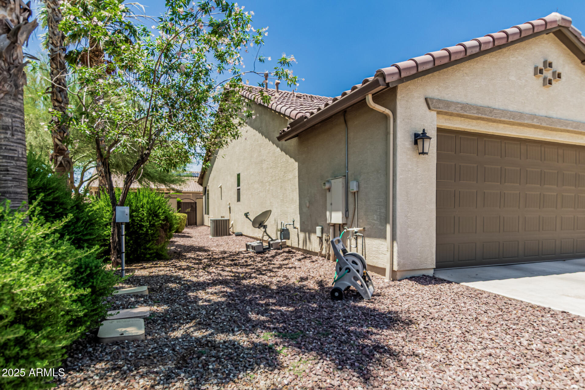 ROBSON RANCH - Residential