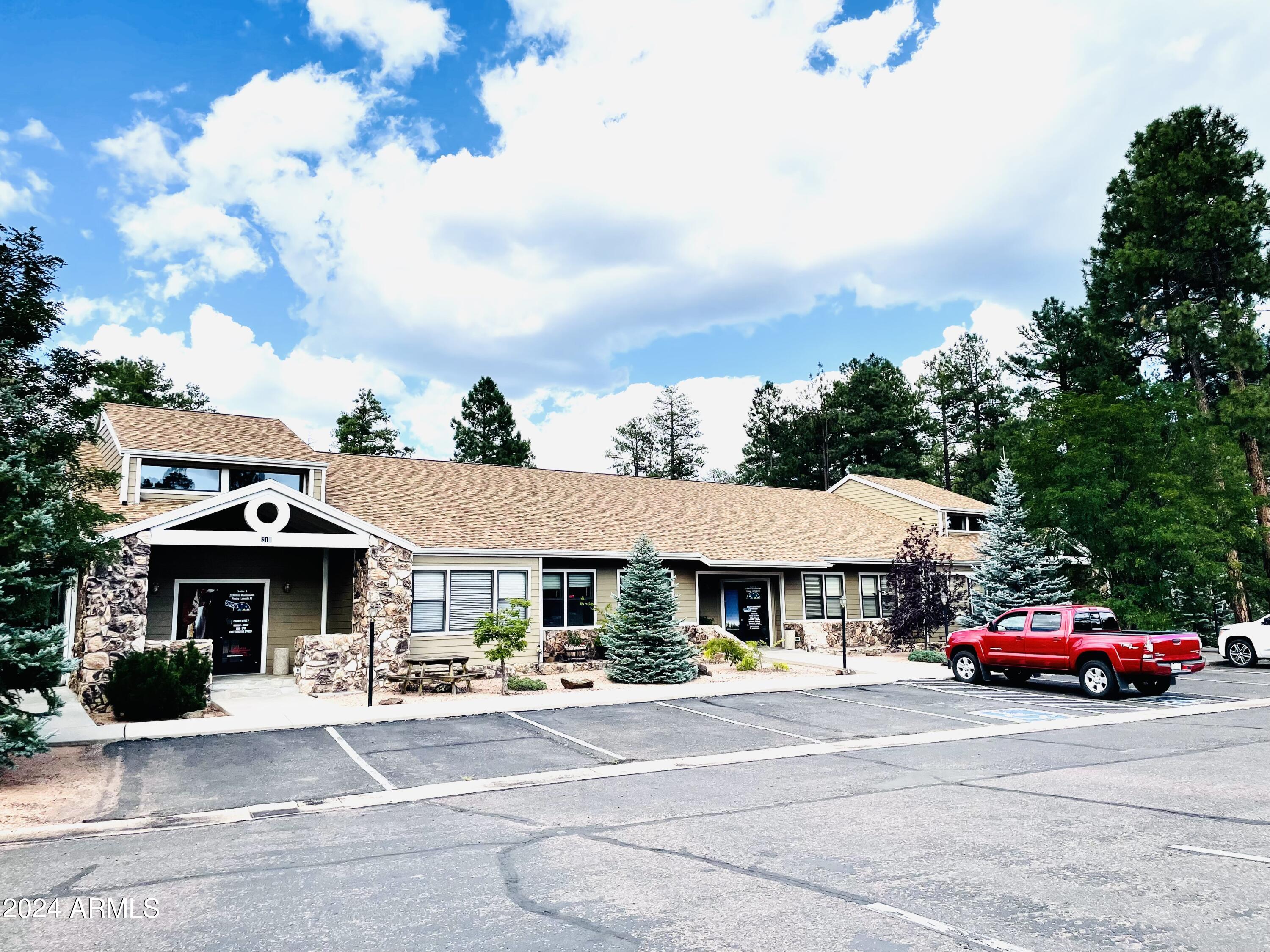 6.9% CAP NOI apx $295,000, stable income investment property in Pinetop- Lakeside, AZ with diverse tenants that serve the local community featuring fully leased medical, office and retail uses.  Well maintained pride of ownership asset fronting Highway 260 with 3 buildings 218-300-316 West White Mnt Blvd, APN= 212-30-014C. and 212-30-031C.

Buyer shall independently investigate all utilities, service, lot boundaries and all other data to verify all information for Buyer's intended use.
