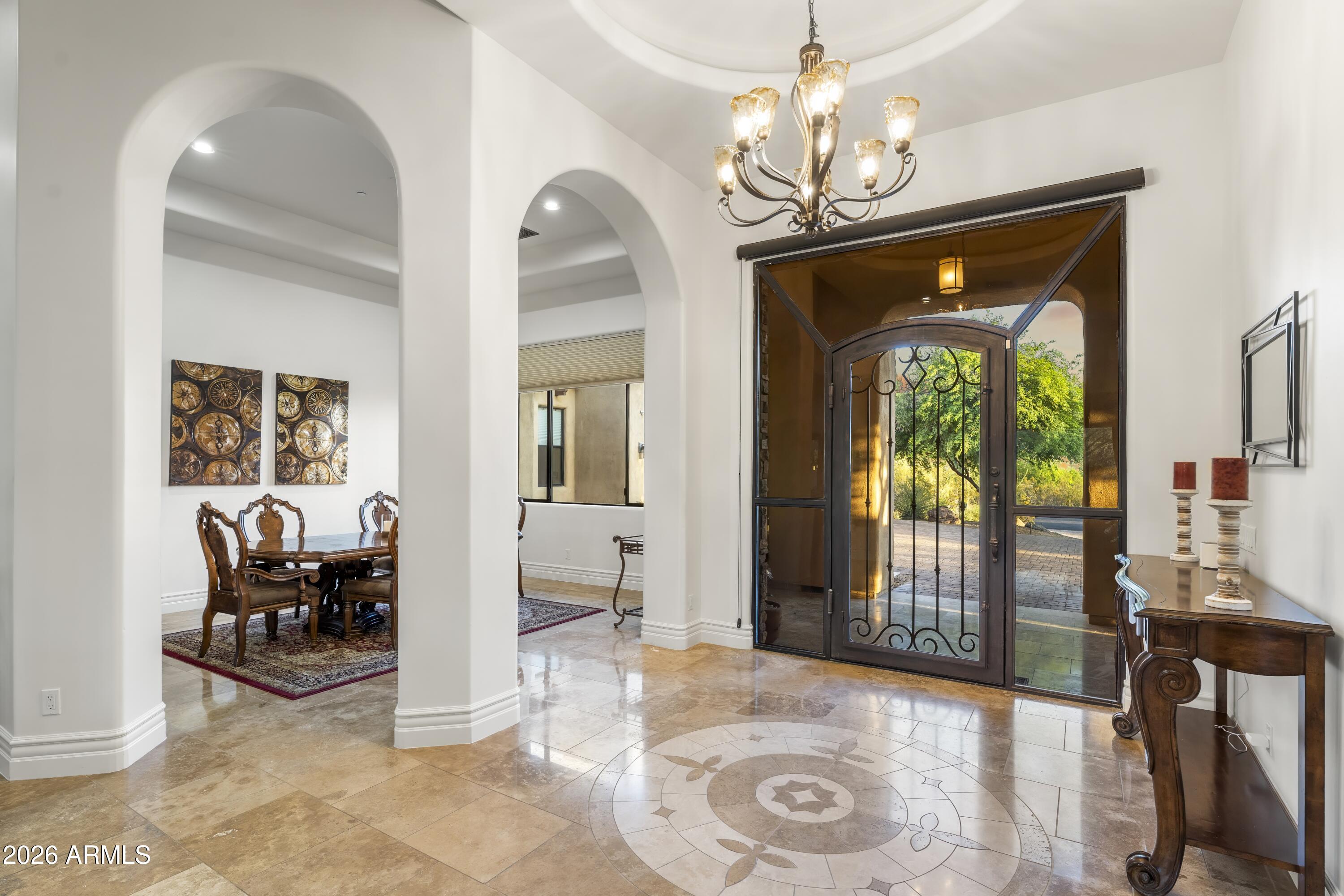 PINNACLE PARADISE - Residential